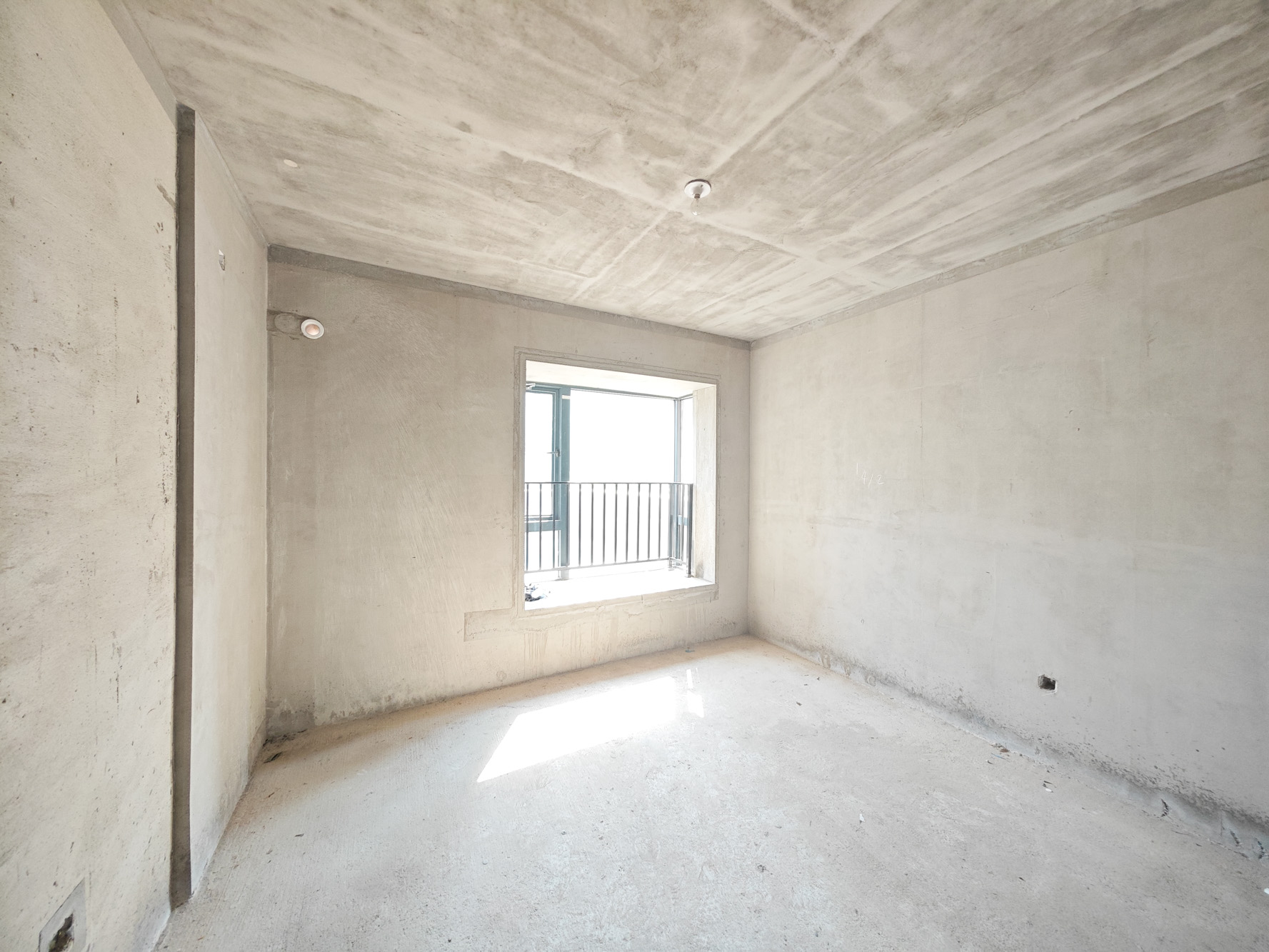 中建嘉和城  4室2厅2卫    132.0万卧室