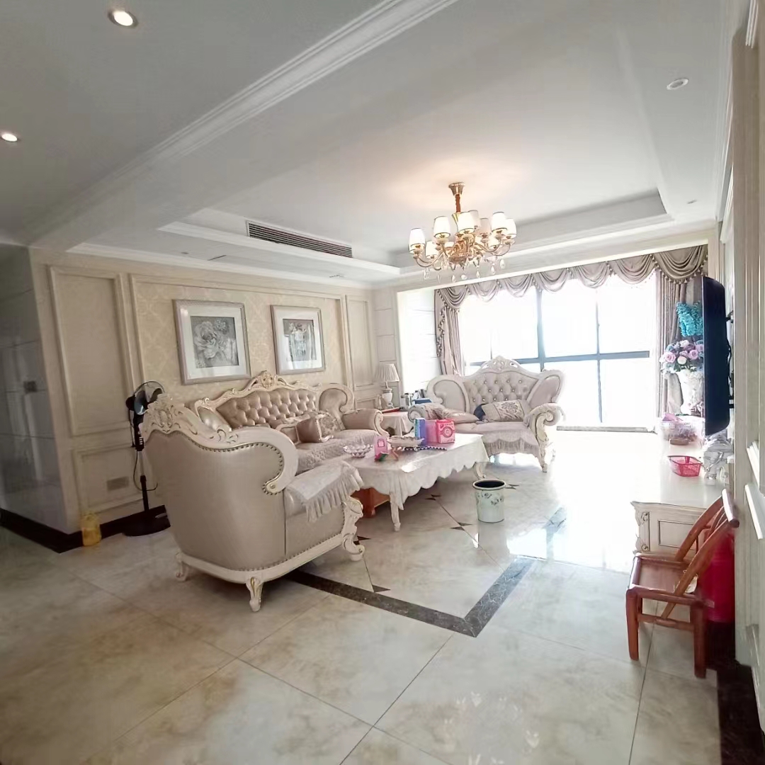 金碧花园 4室2厅2卫 110.0万 金碧花园 4室2厅2卫 110.0万室内图