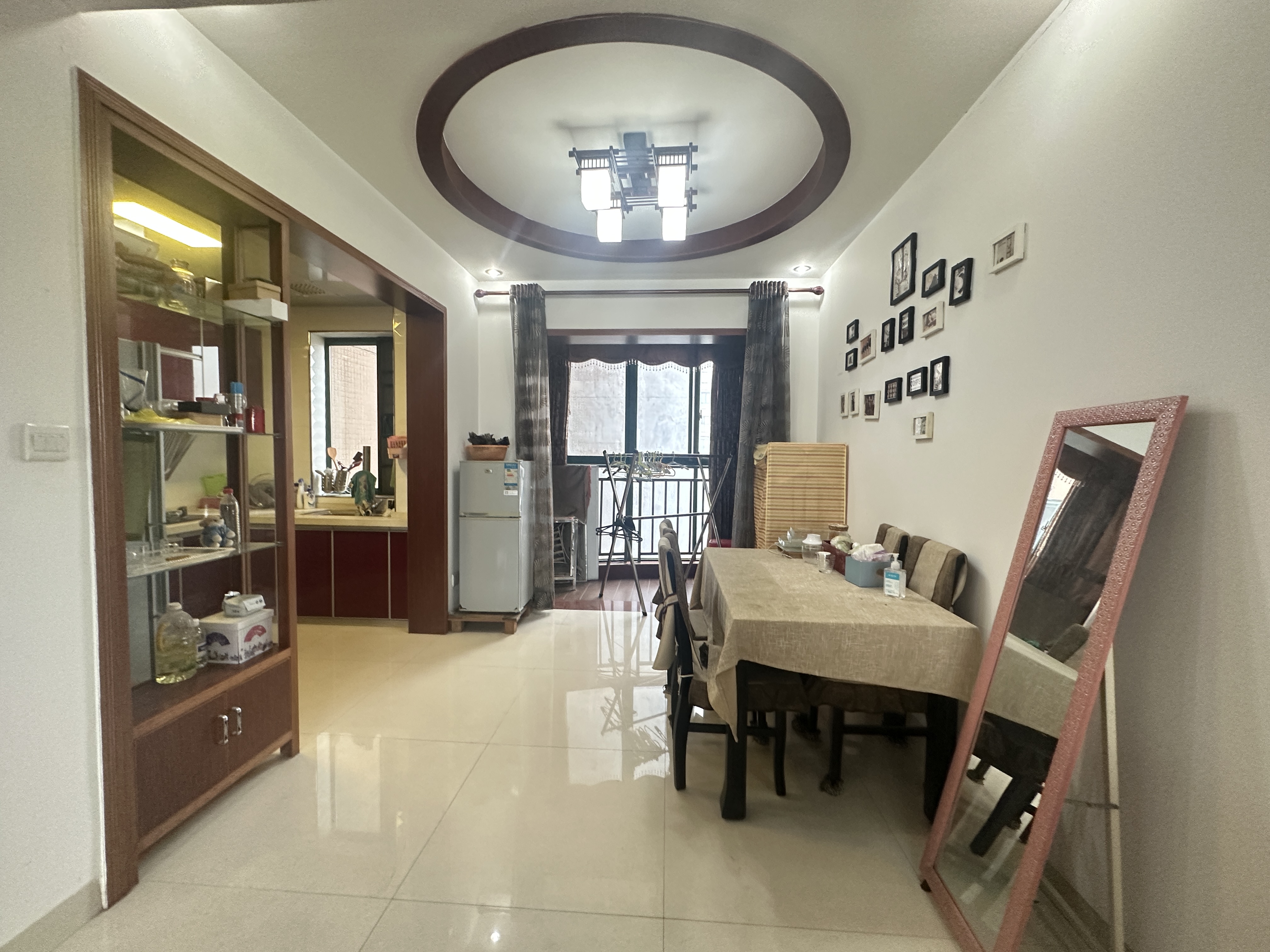 蓝盾景园二期 4室2厅2卫 62.8万 蓝盾景园二期 4室2厅2卫 62.8万室内图