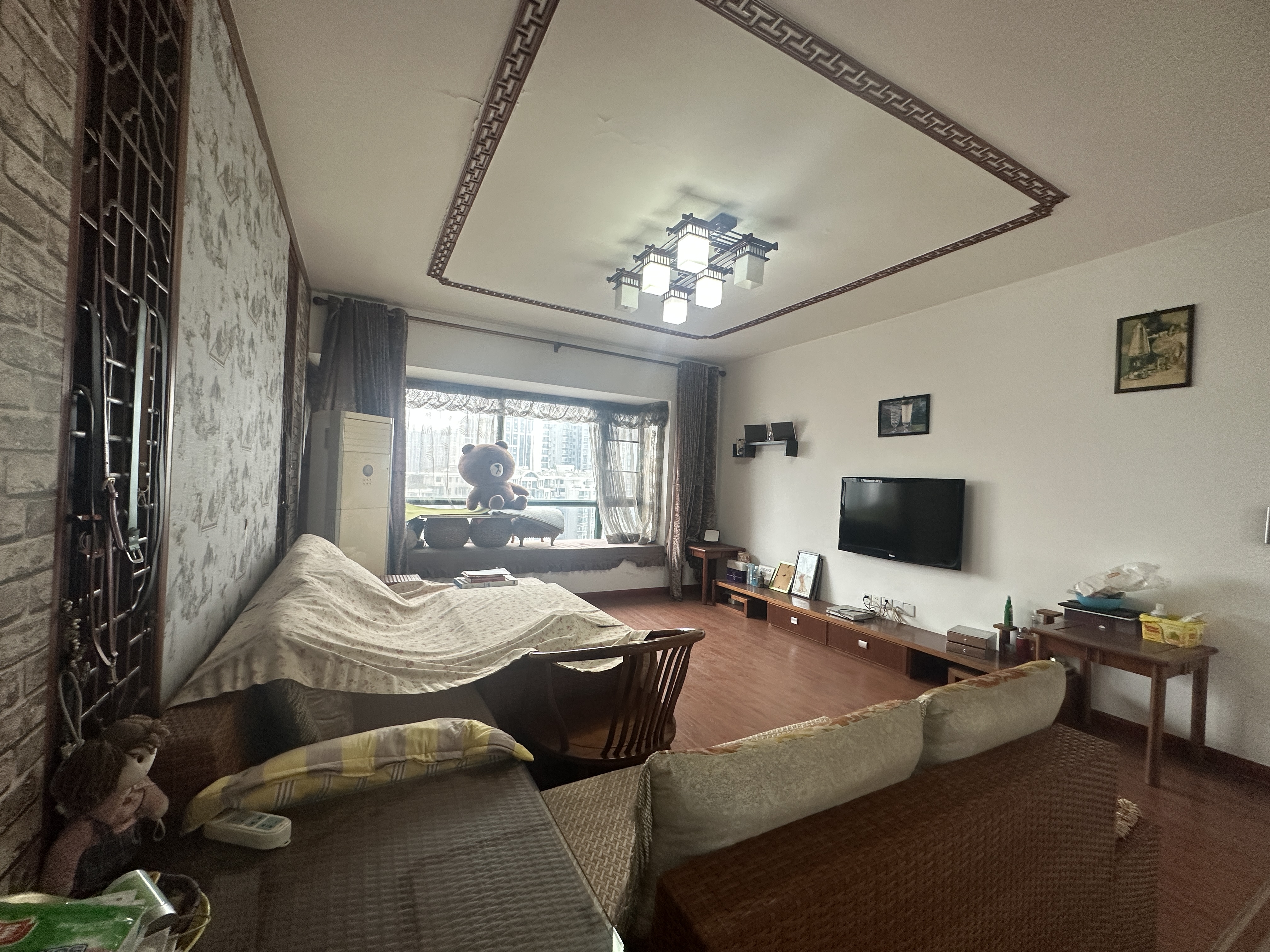 蓝盾景园二期 4室2厅2卫 62.8万 蓝盾景园二期 4室2厅2卫 62.8万室内图