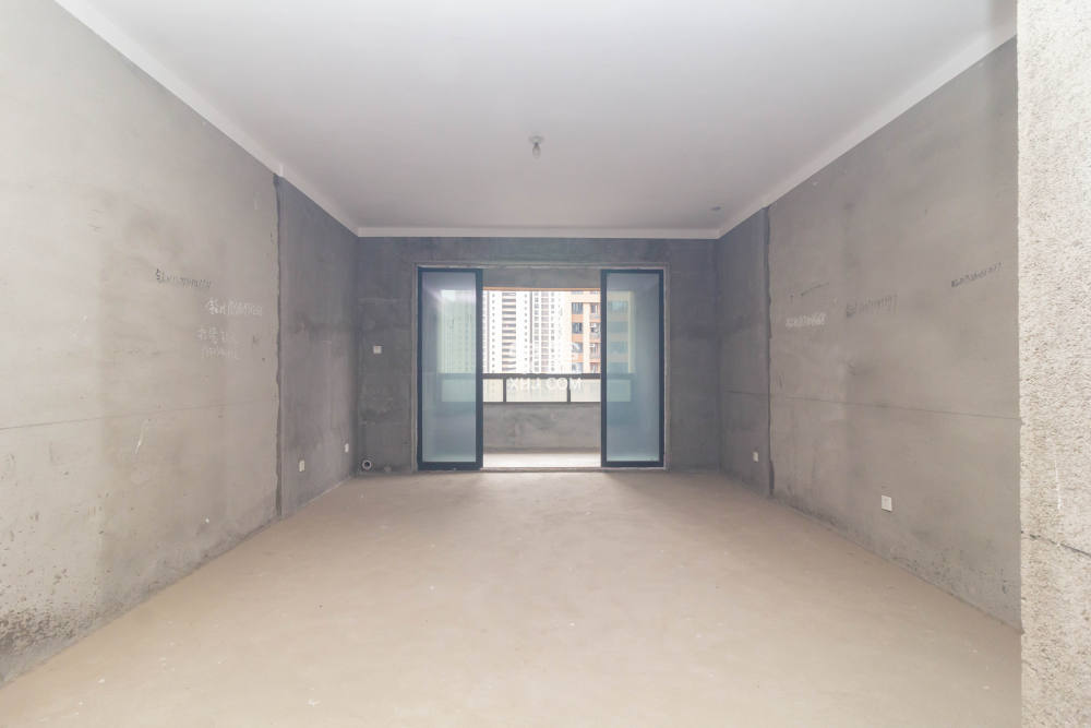 长房东云台  4室2厅2卫    129.8万