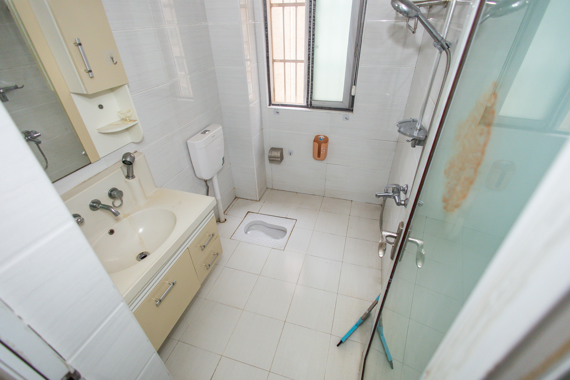 紫晶城  2室2厅1卫    60.0万卫生间