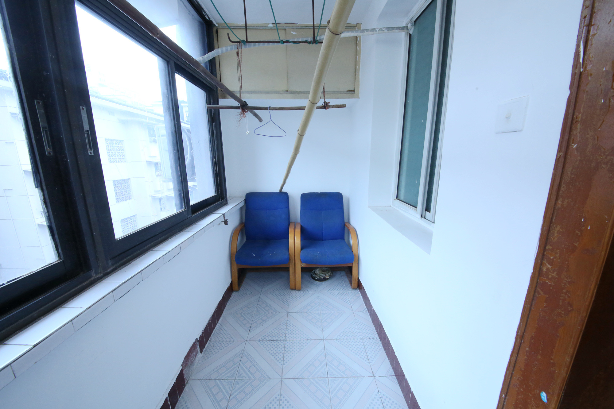 席草田散盘  2室1厅1卫    42.0万阳台