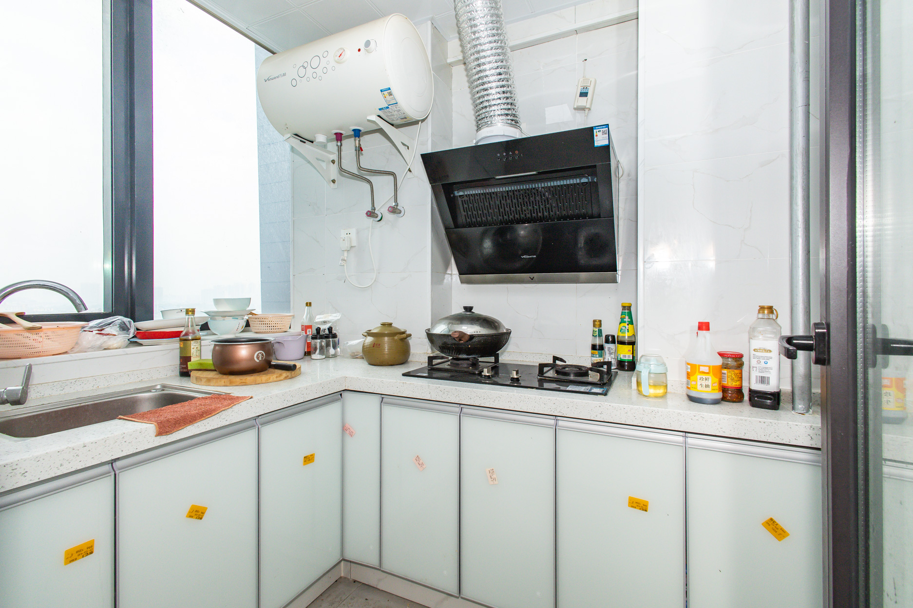 未来漫城 1室1厅1卫 43.80万 未来漫城 1室1厅1卫 43.80万厨房