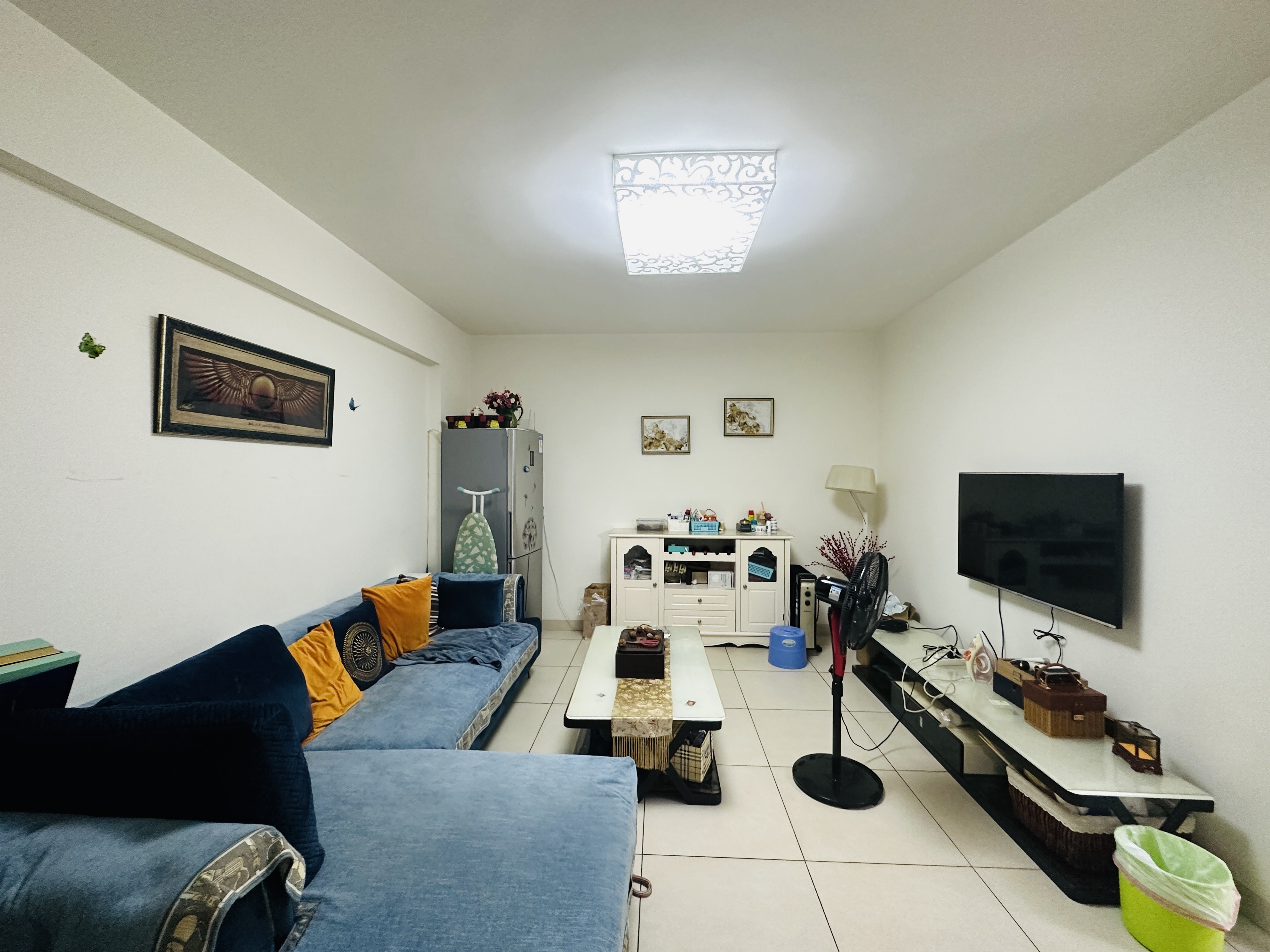 御景峰 2室2厅1卫 118.00万 御景峰 2室2厅1卫 118.00万客厅