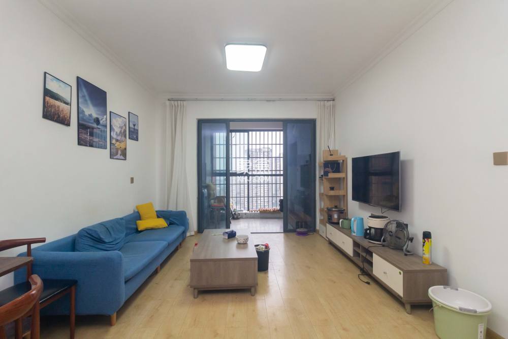 海德公园  3室2厅1卫    62.8万