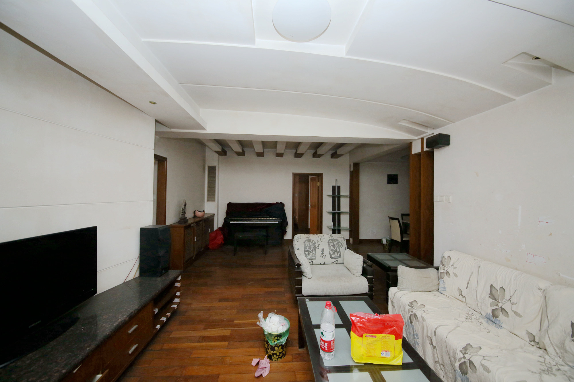 省建设厅宿舍  3室2厅1卫   110.00万客厅