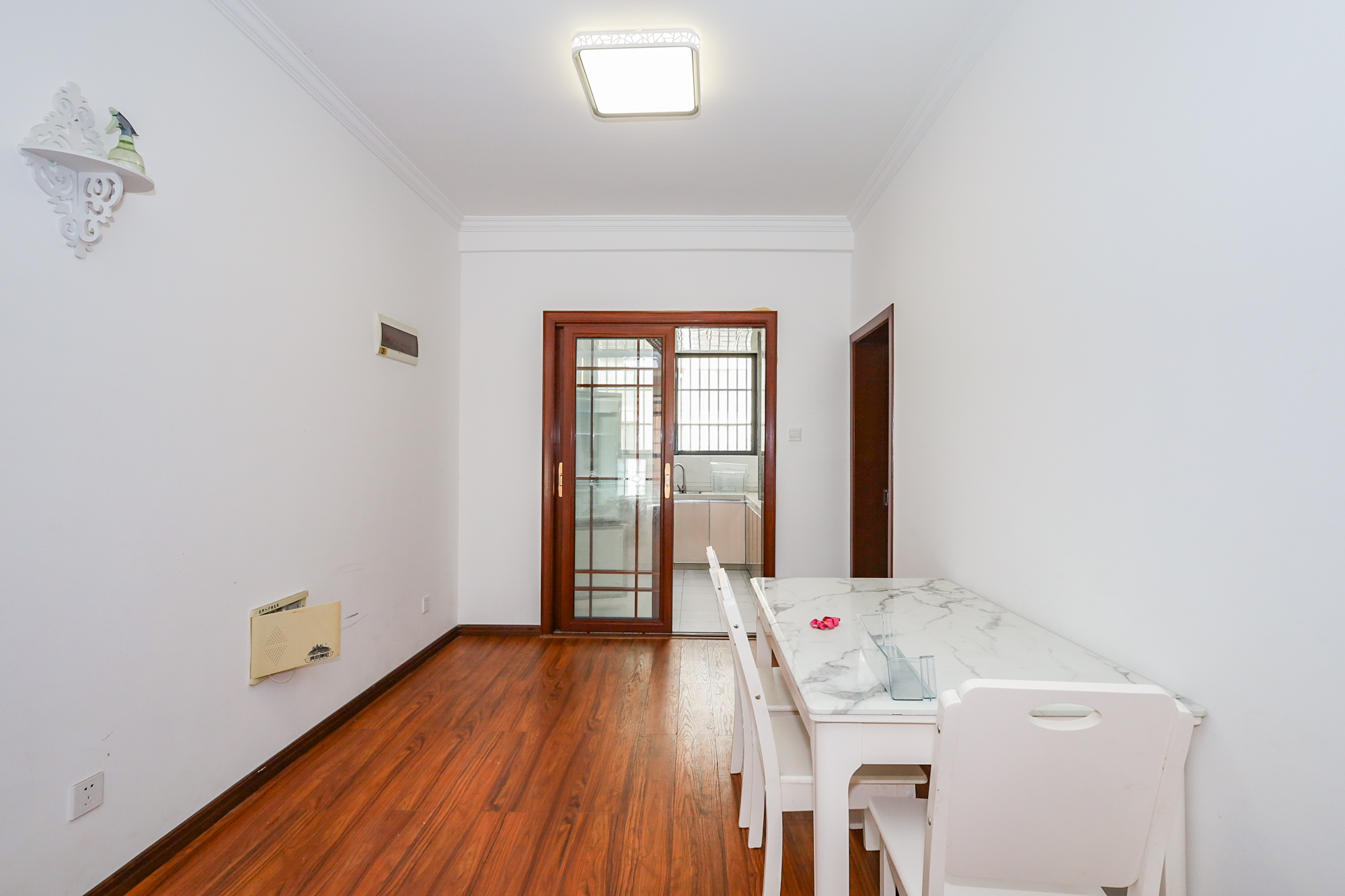 澳海澜庭 3室1厅1卫 76.00万 澳海澜庭 3室1厅1卫 76.00万其他