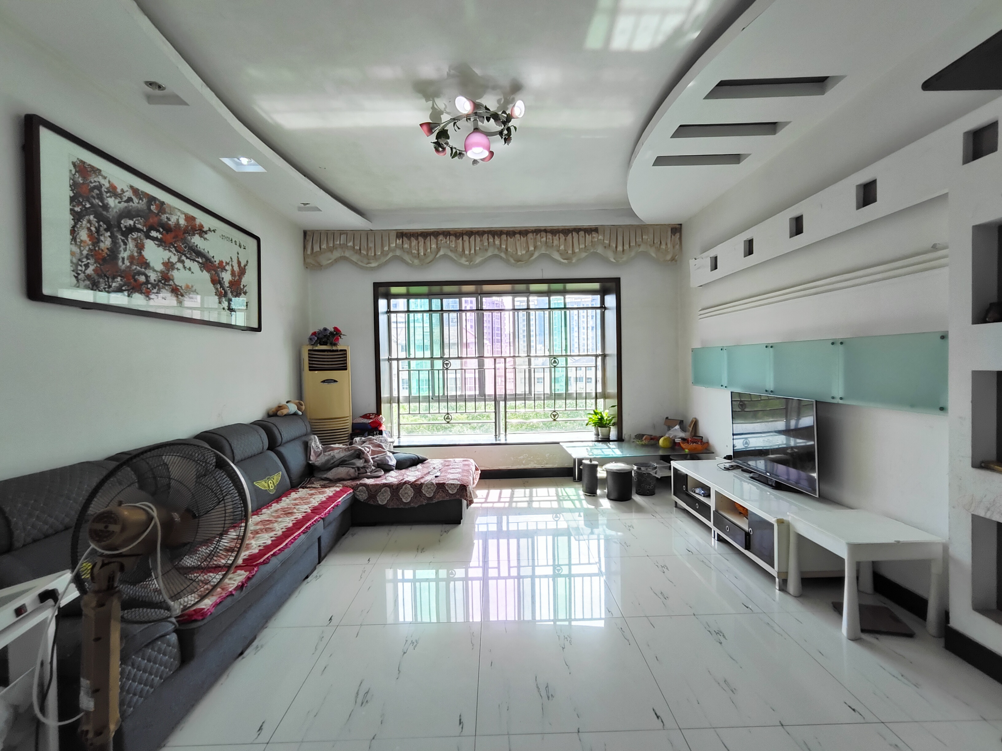 四季花园 3室2厅2卫 60.0万 四季花园 3室2厅2卫 60.0万室内图