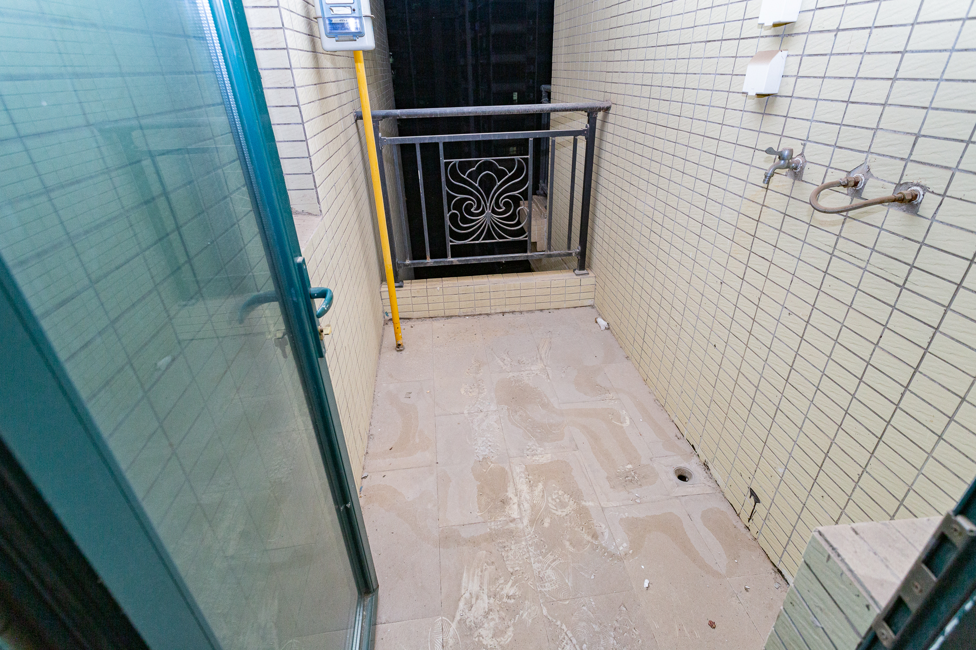 恒大名都 3室2厅2卫 81.0万 恒大名都 3室2厅2卫 81.0万阳台