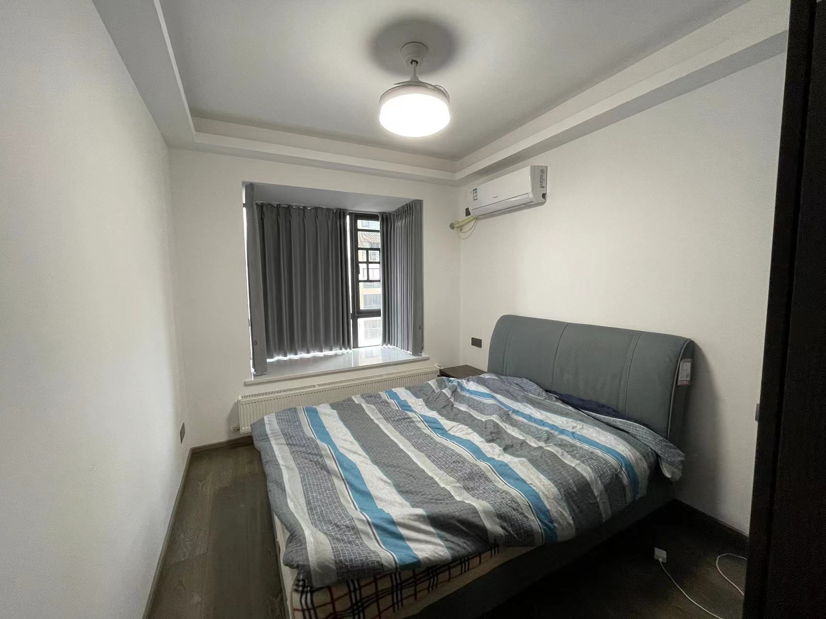 城市公园 4室2厅2卫 102.0万 城市公园 4室2厅2卫 102.0万室内图