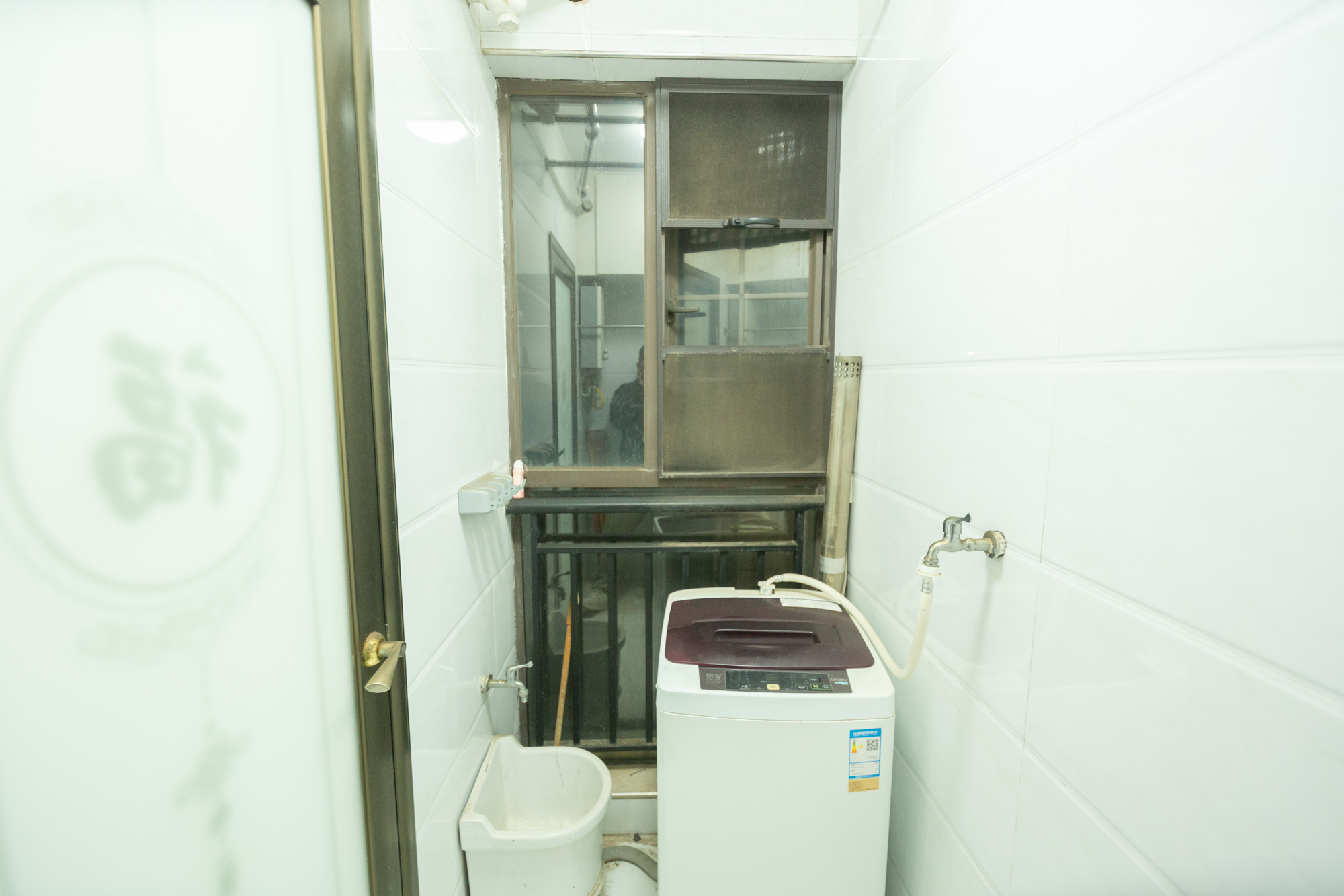 宏聚地中海  2室2厅1卫   73.00万阳台