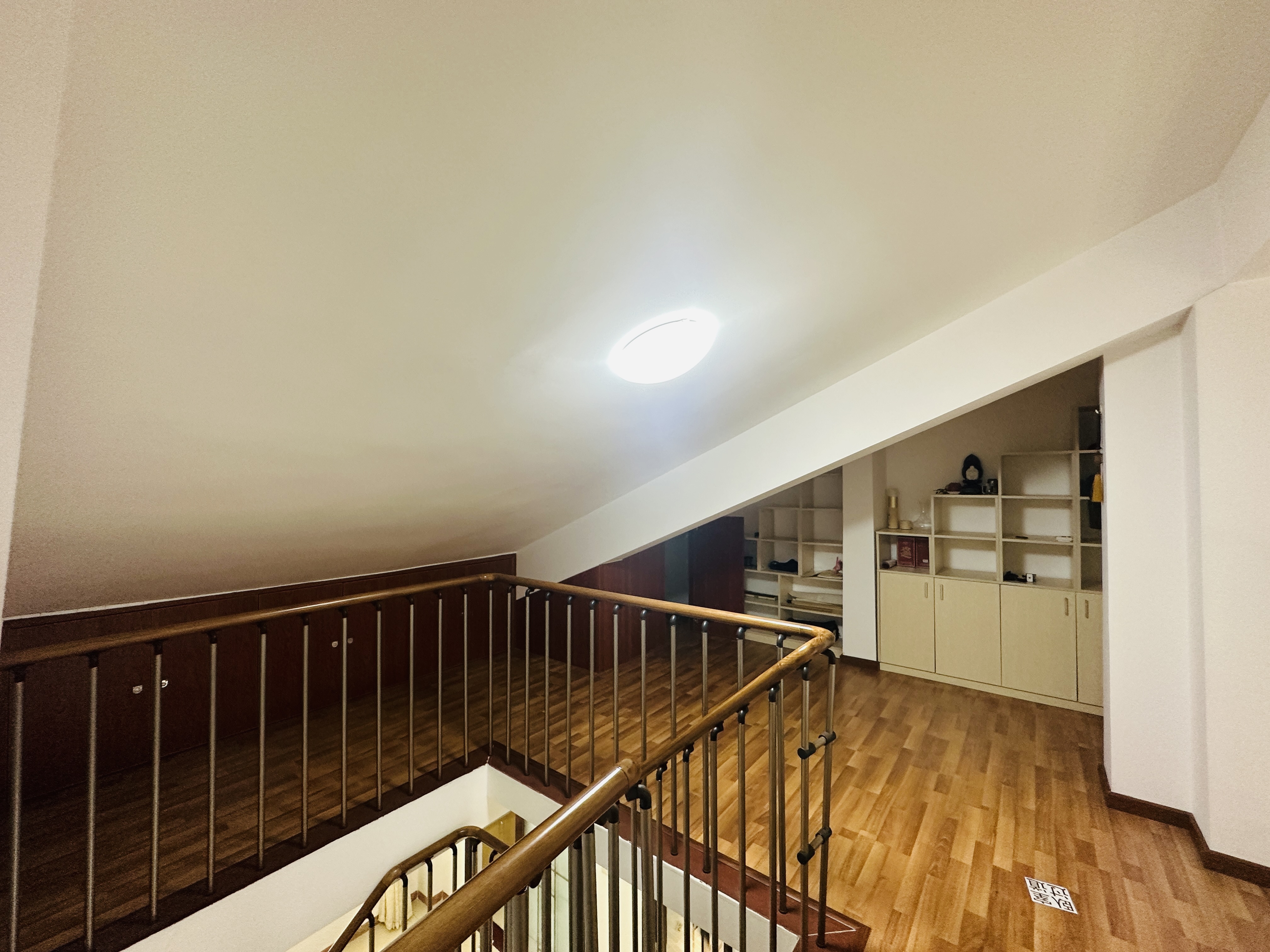 铭盛檀香洲  3室2厅2卫    136.0万 铭盛檀香洲  3室2厅2卫    136.0万其他