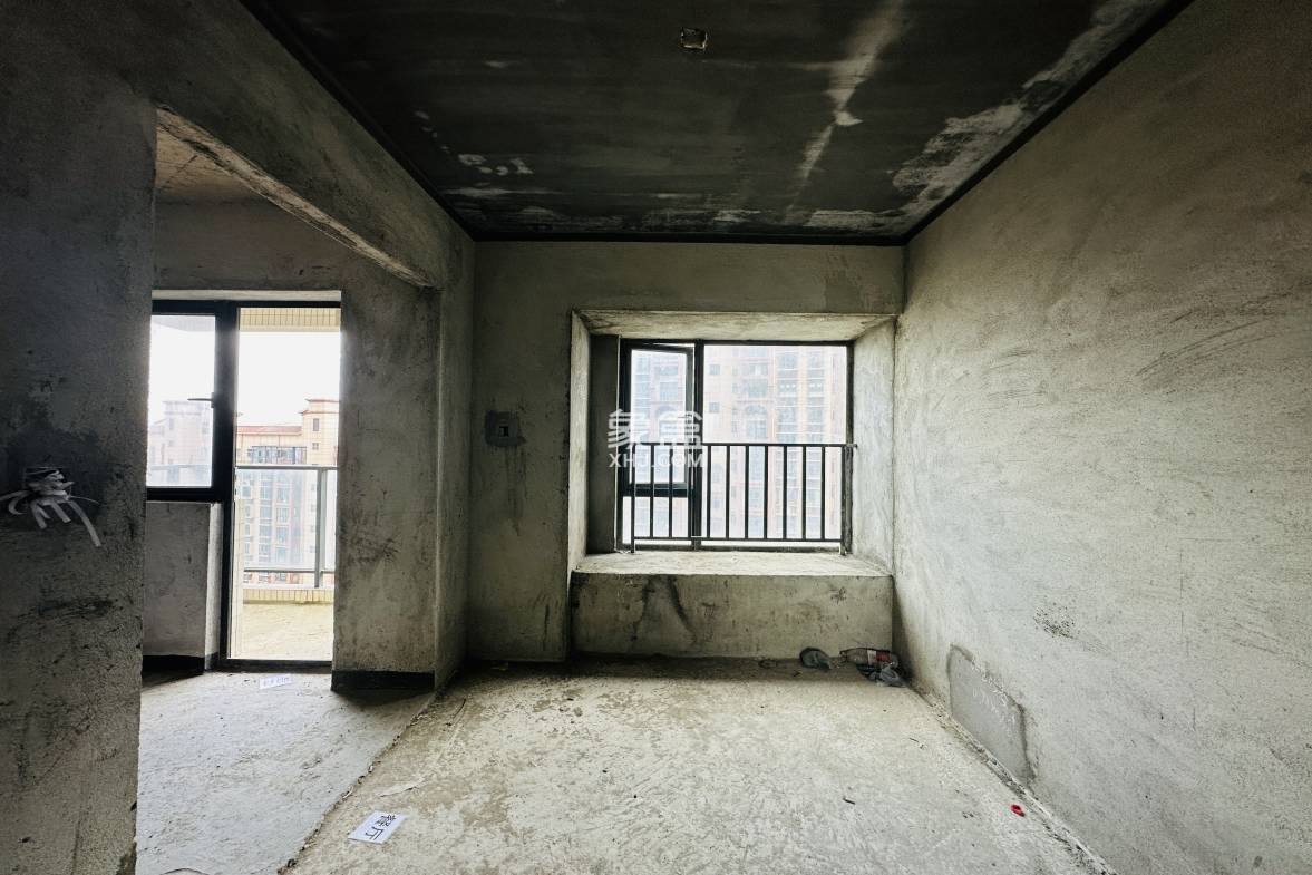 芒果社  3室2厅2卫    315.0万 芒果社  3室2厅2卫    315.0万厨房