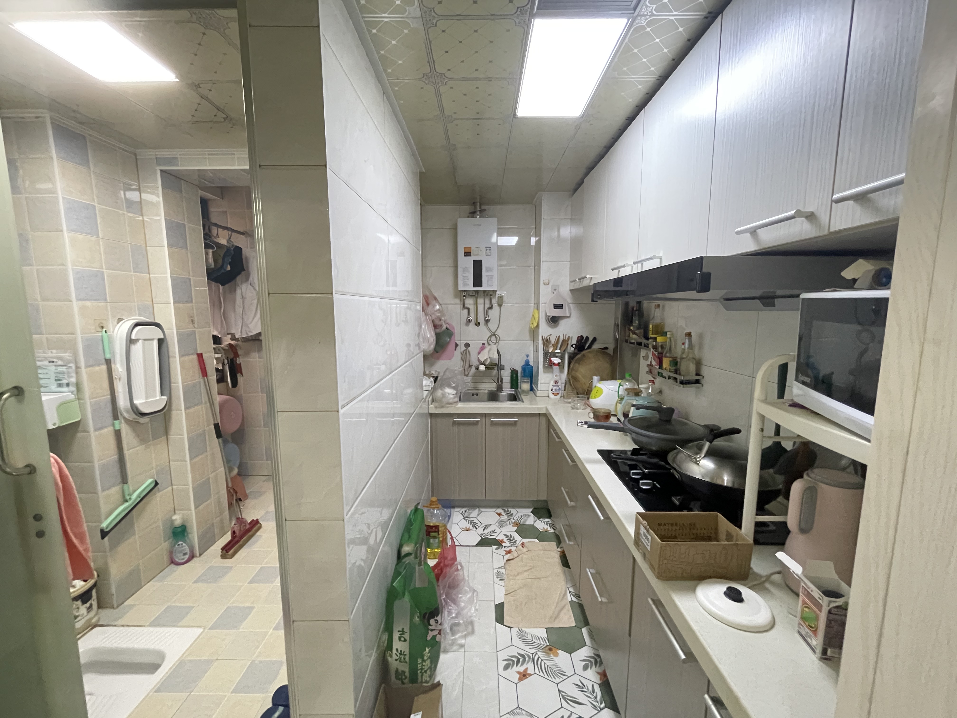 九八缔景城  3室2厅1卫    58.0万 九八缔景城  3室2厅1卫    58.0万室内图