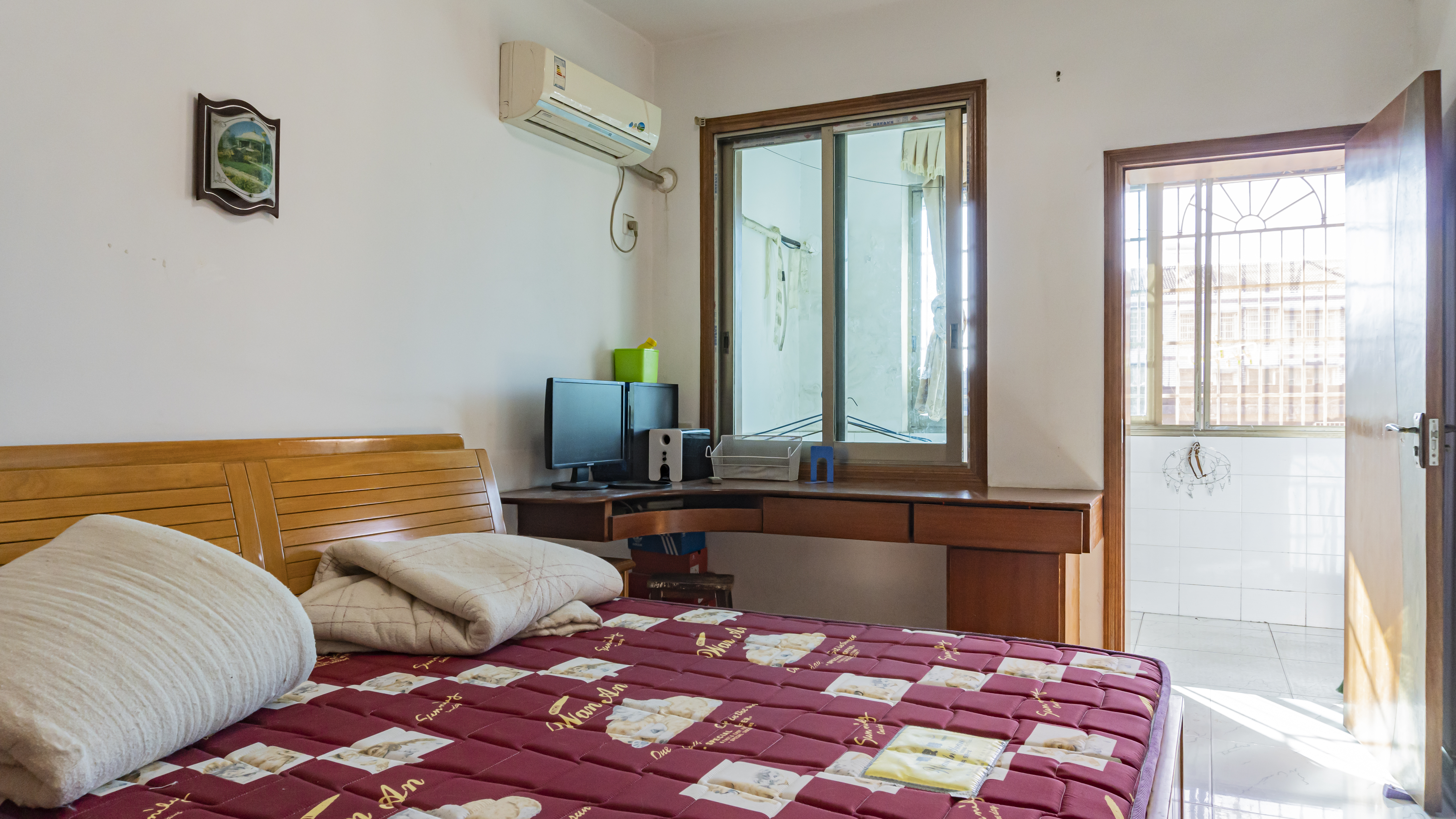 翠竹花园 2室2厅1卫 24.80万 翠竹花园 2室2厅1卫 24.80万室内图