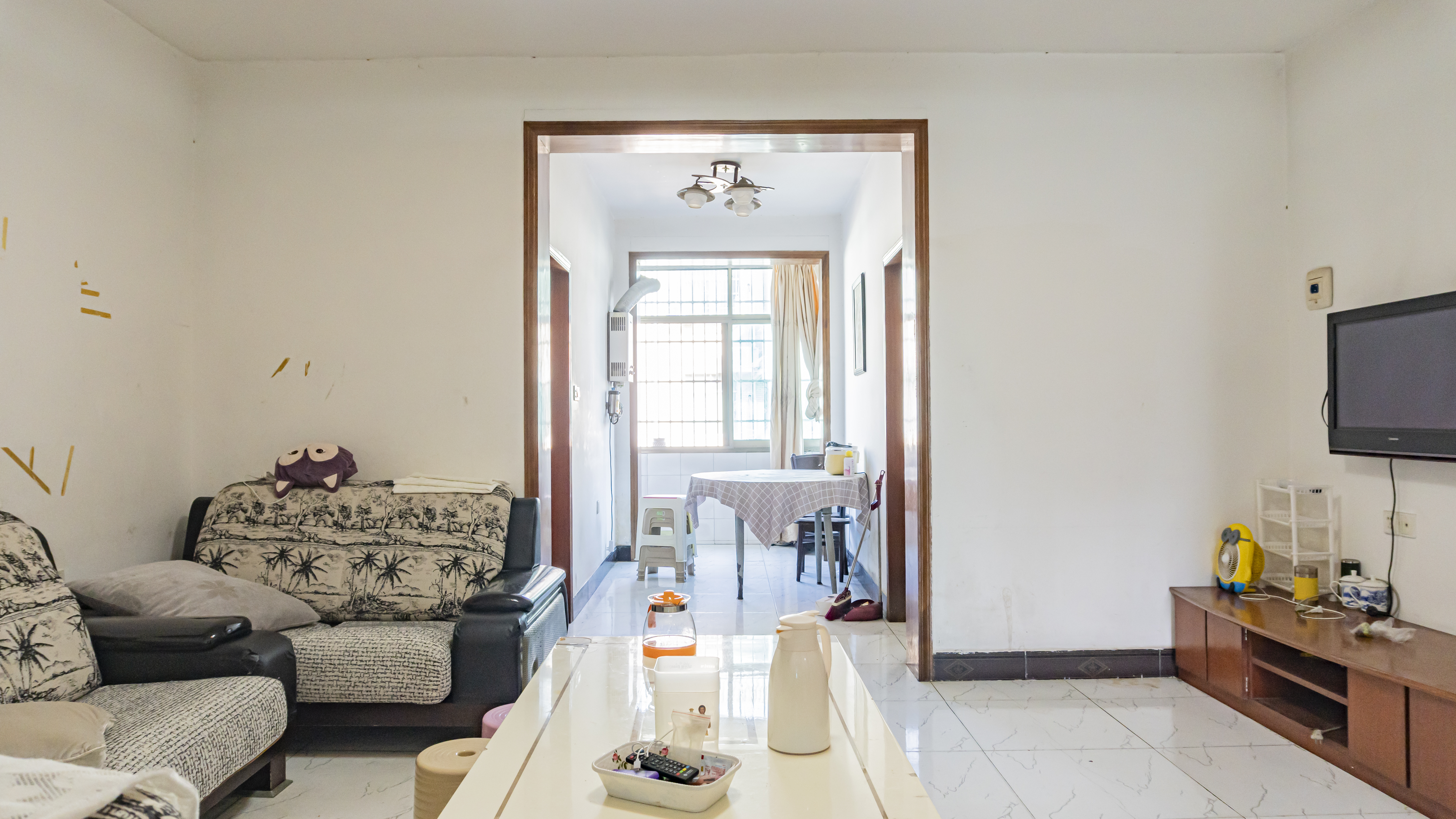 翠竹花园 2室2厅1卫 24.80万 翠竹花园 2室2厅1卫 24.80万室内图