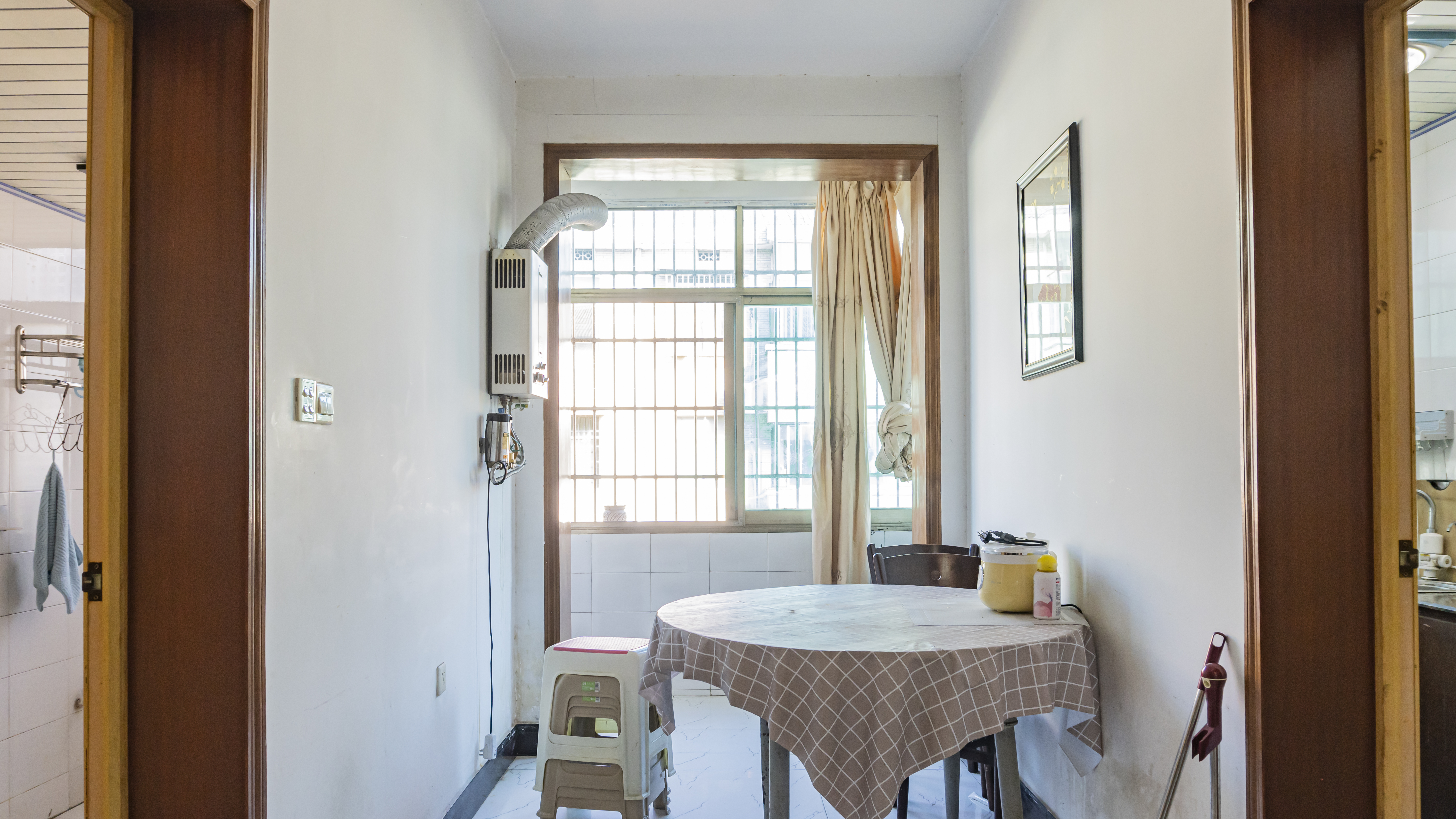 翠竹花园 2室2厅1卫 24.80万 翠竹花园 2室2厅1卫 24.80万室内图