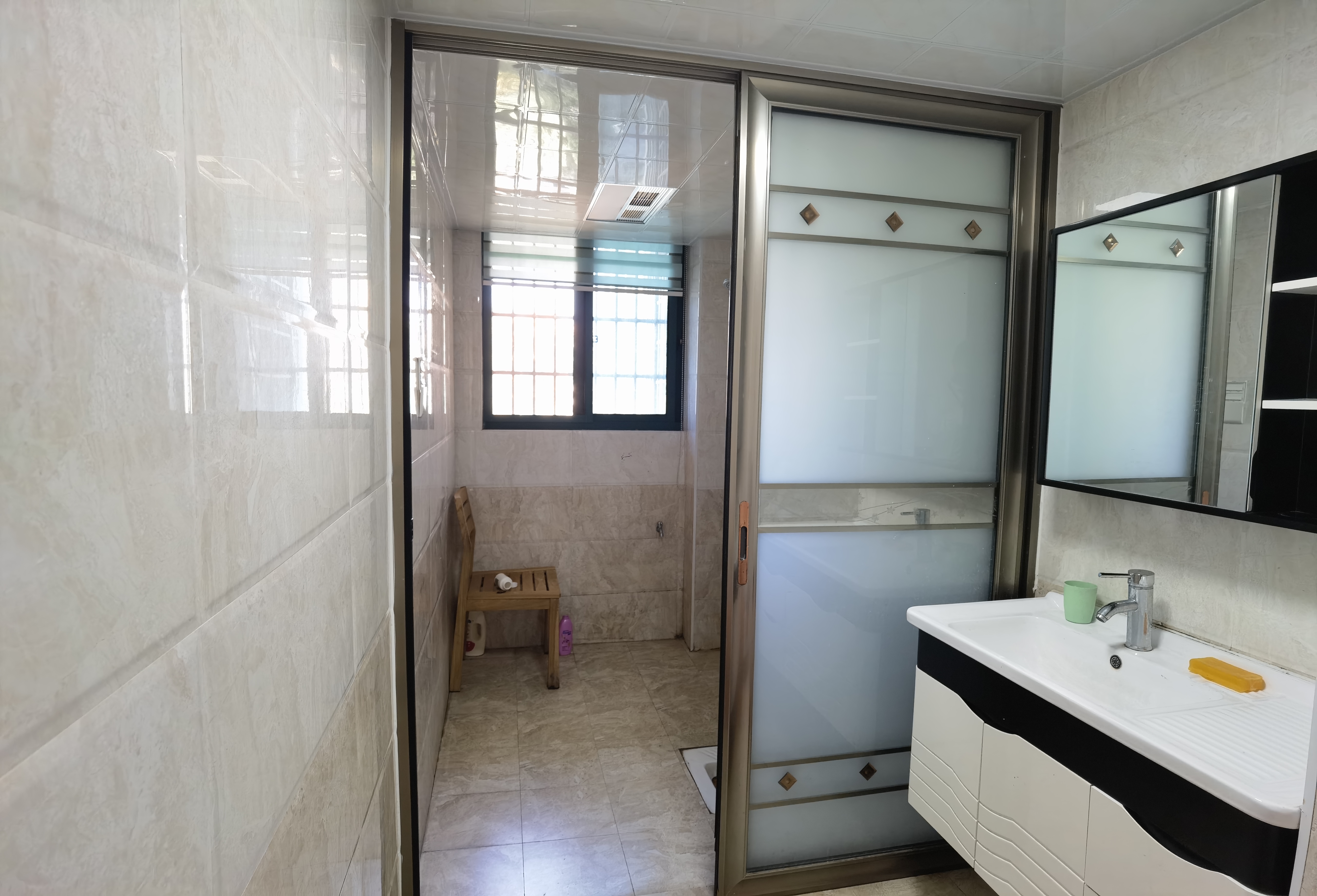 湖景名城 3室2厅2卫 62.8万 湖景名城 3室2厅2卫 62.8万室内图