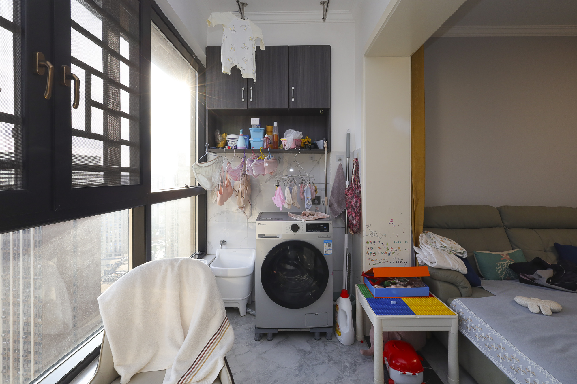 钱隆世家  3室2厅2卫   105.00万阳台