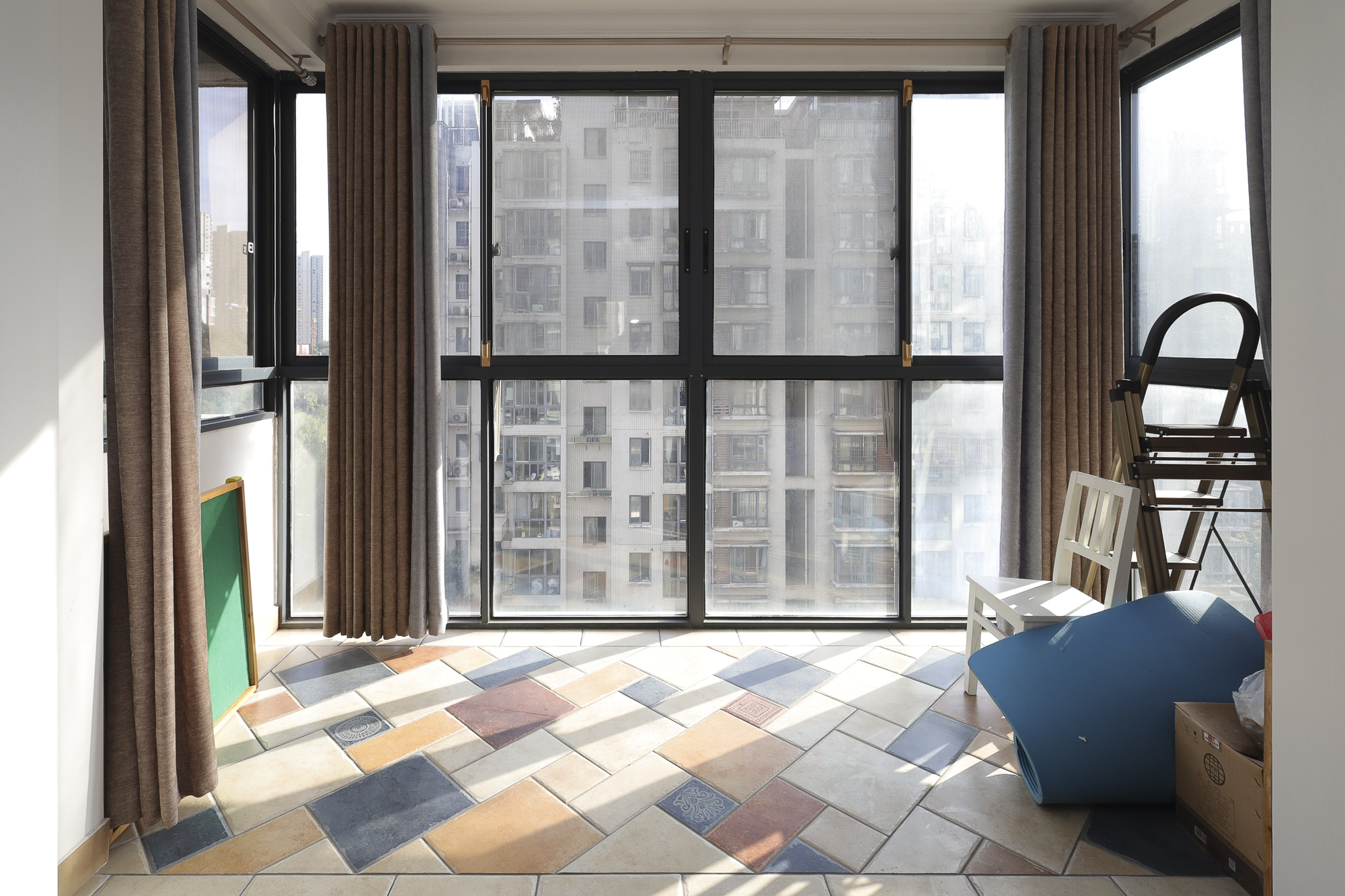 山语城一期  3室2厅2卫    118.0万阳台