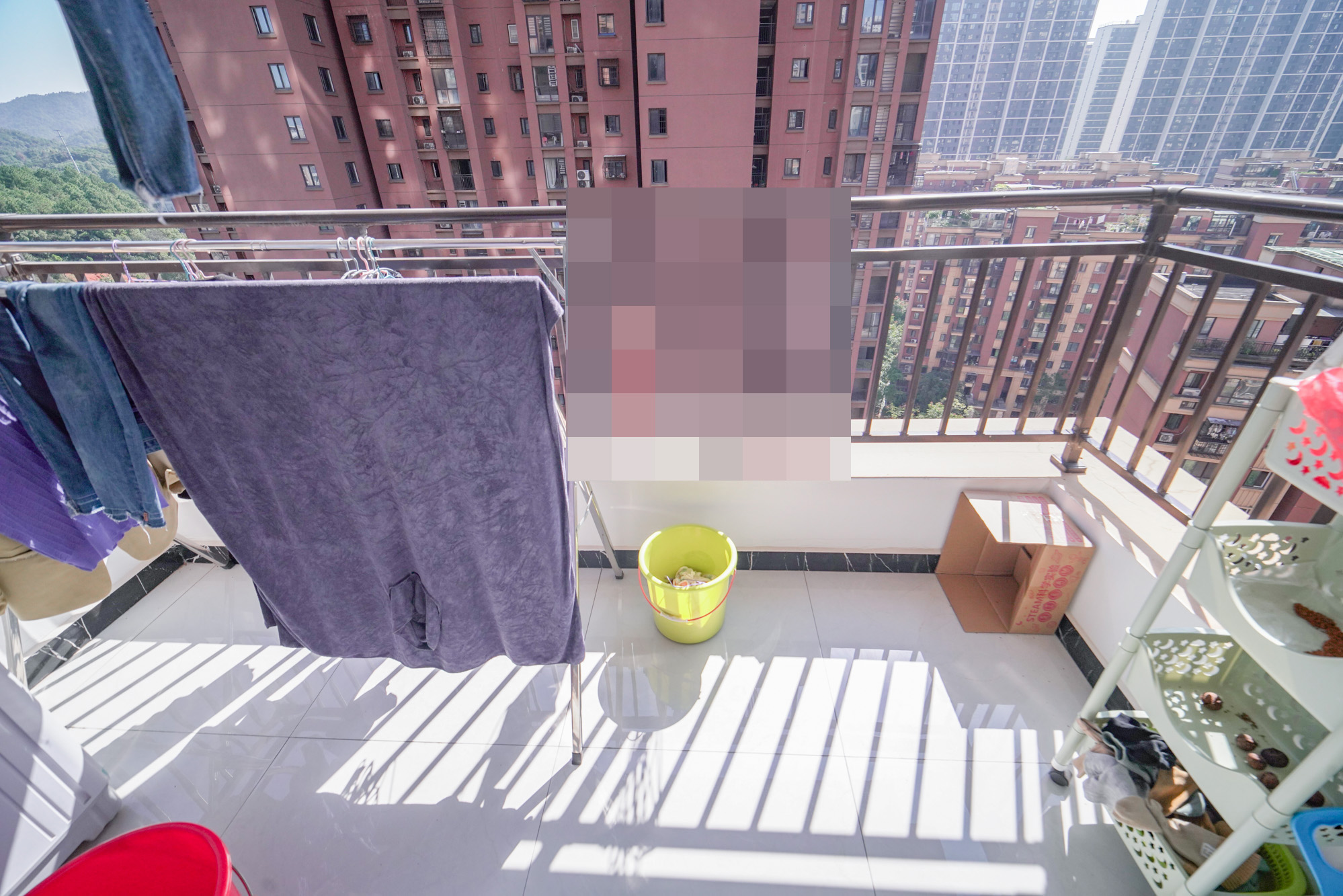 新城国际花都 3室2厅2卫 80.0万 新城国际花都 3室2厅2卫 80.0万阳台