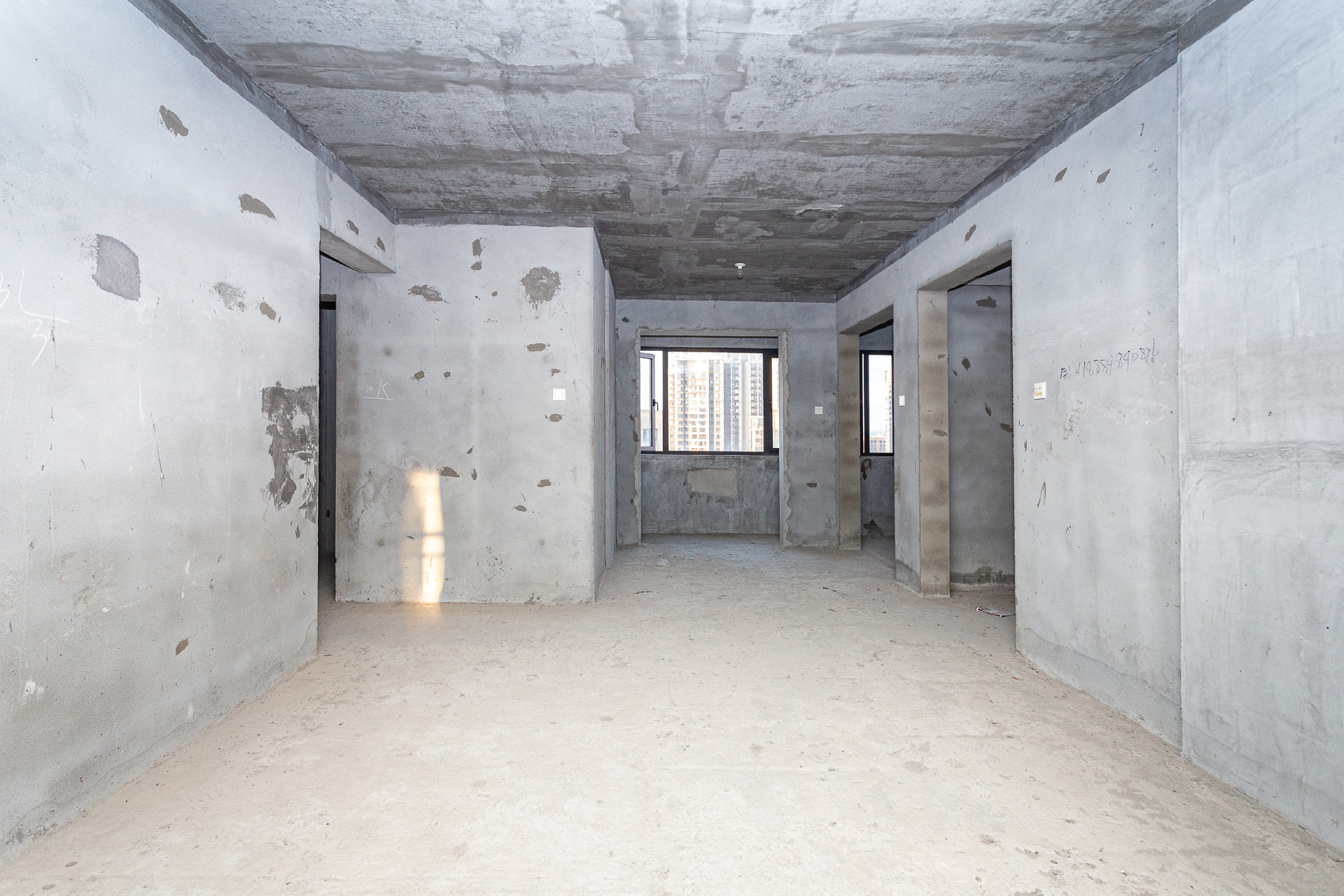 勤诚达境界城  4室2厅2卫    110.0万