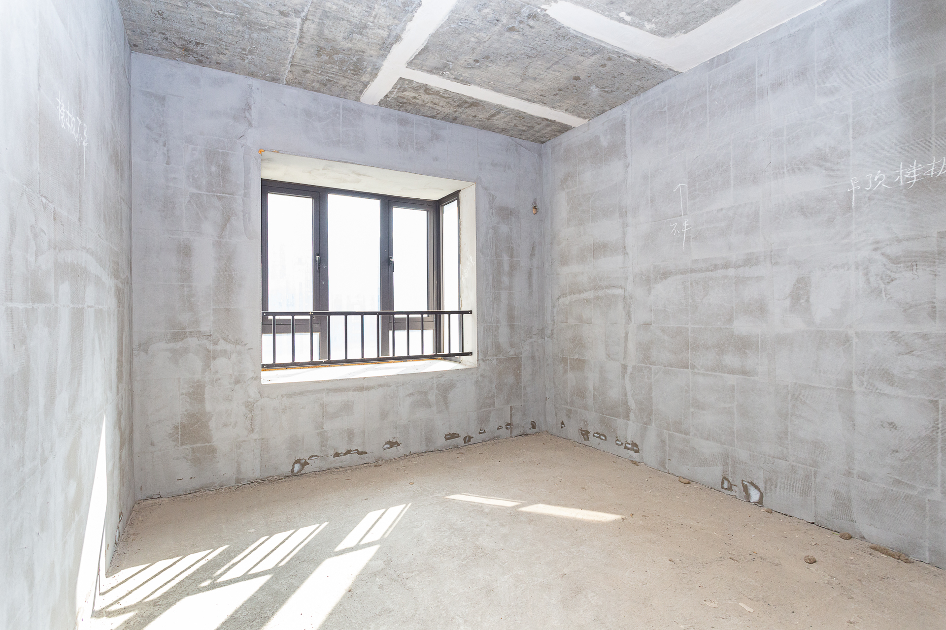 勤诚达境界城  4室2厅2卫    104.98万卧室