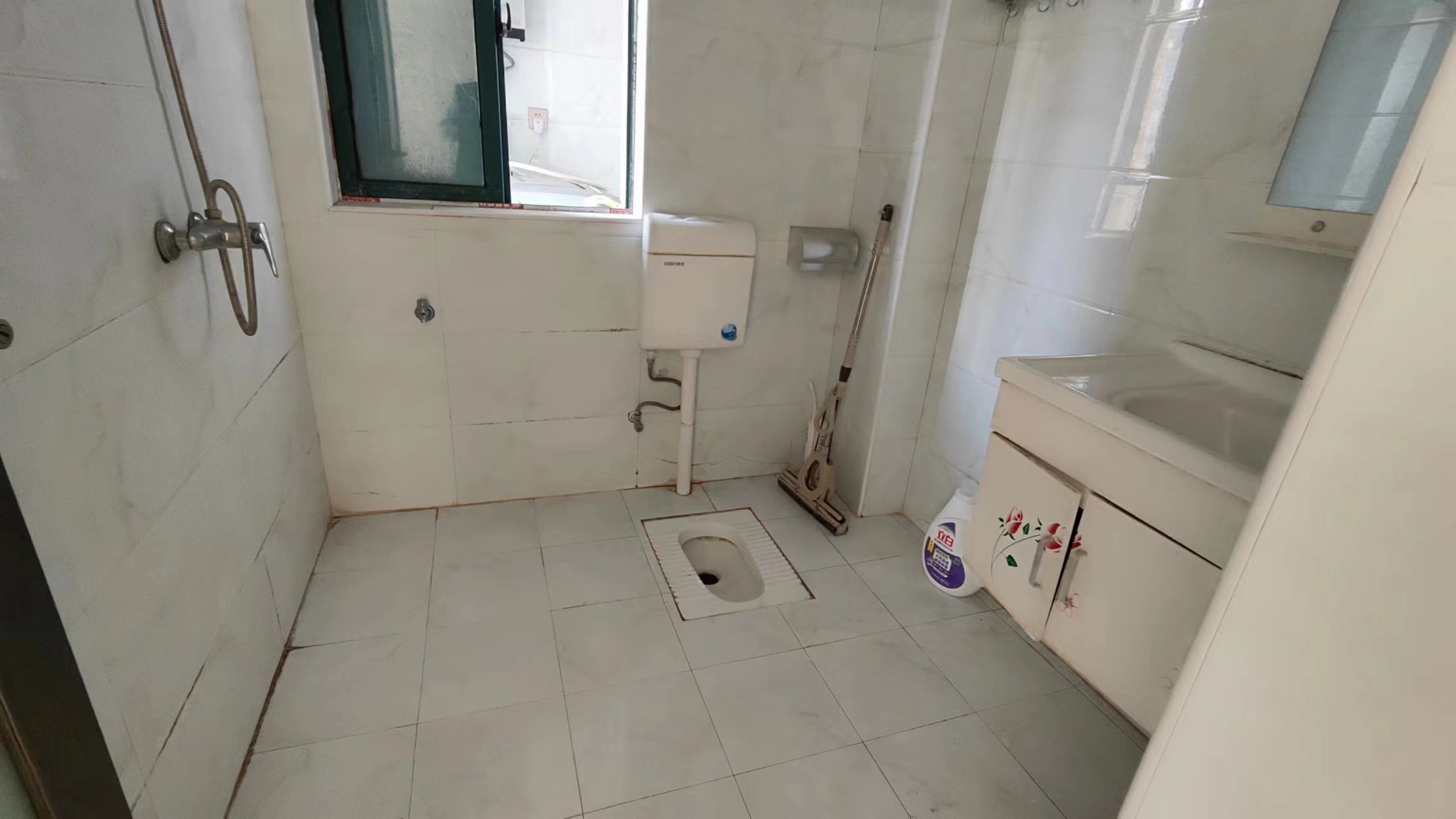 湖景名城 2室2厅1卫 54.0万 湖景名城 2室2厅1卫 54.0万室内图