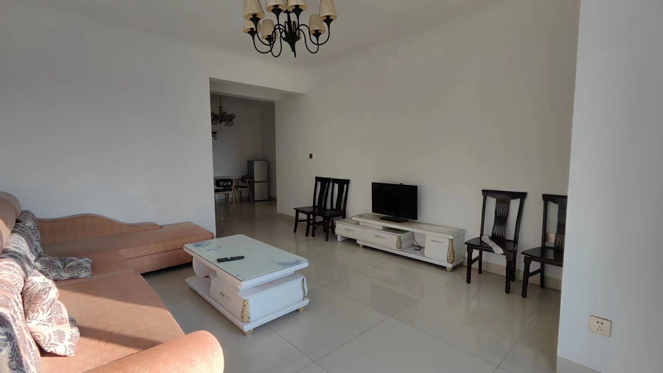 湖景名城 2室2厅1卫 54.0万 湖景名城 2室2厅1卫 54.0万室内图