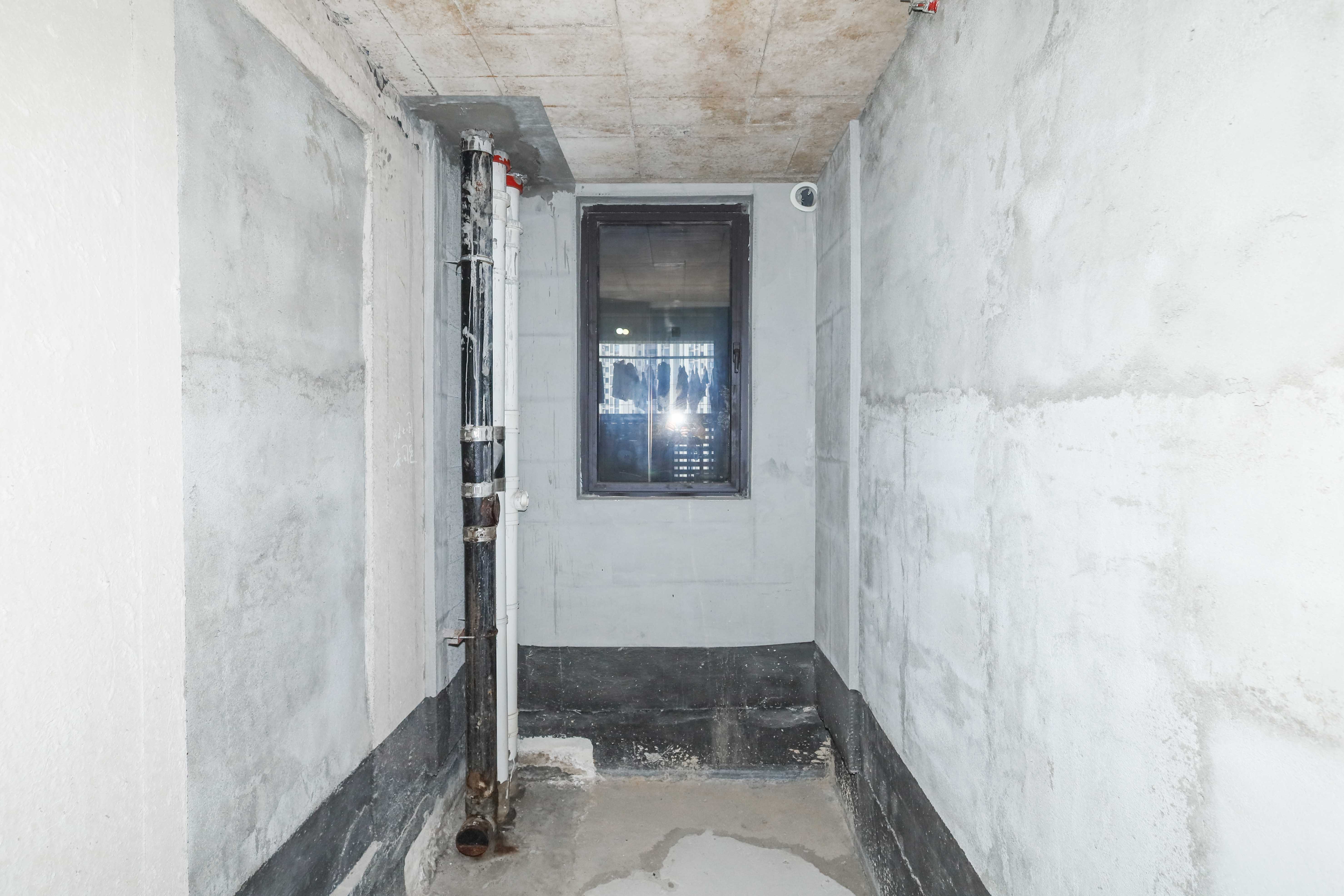 建发央著  4室2厅2卫   210.00万卫生间