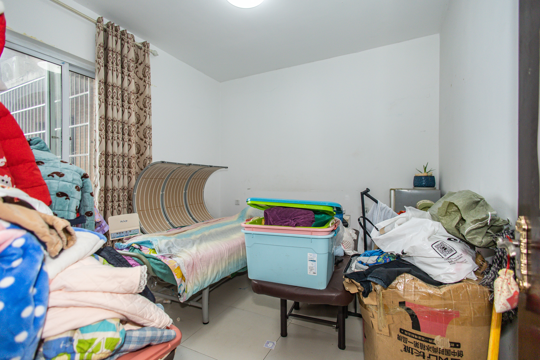 楚天世纪城西苑 2室2厅1卫 53.0万 楚天世纪城西苑 2室2厅1卫 53.0万卧室