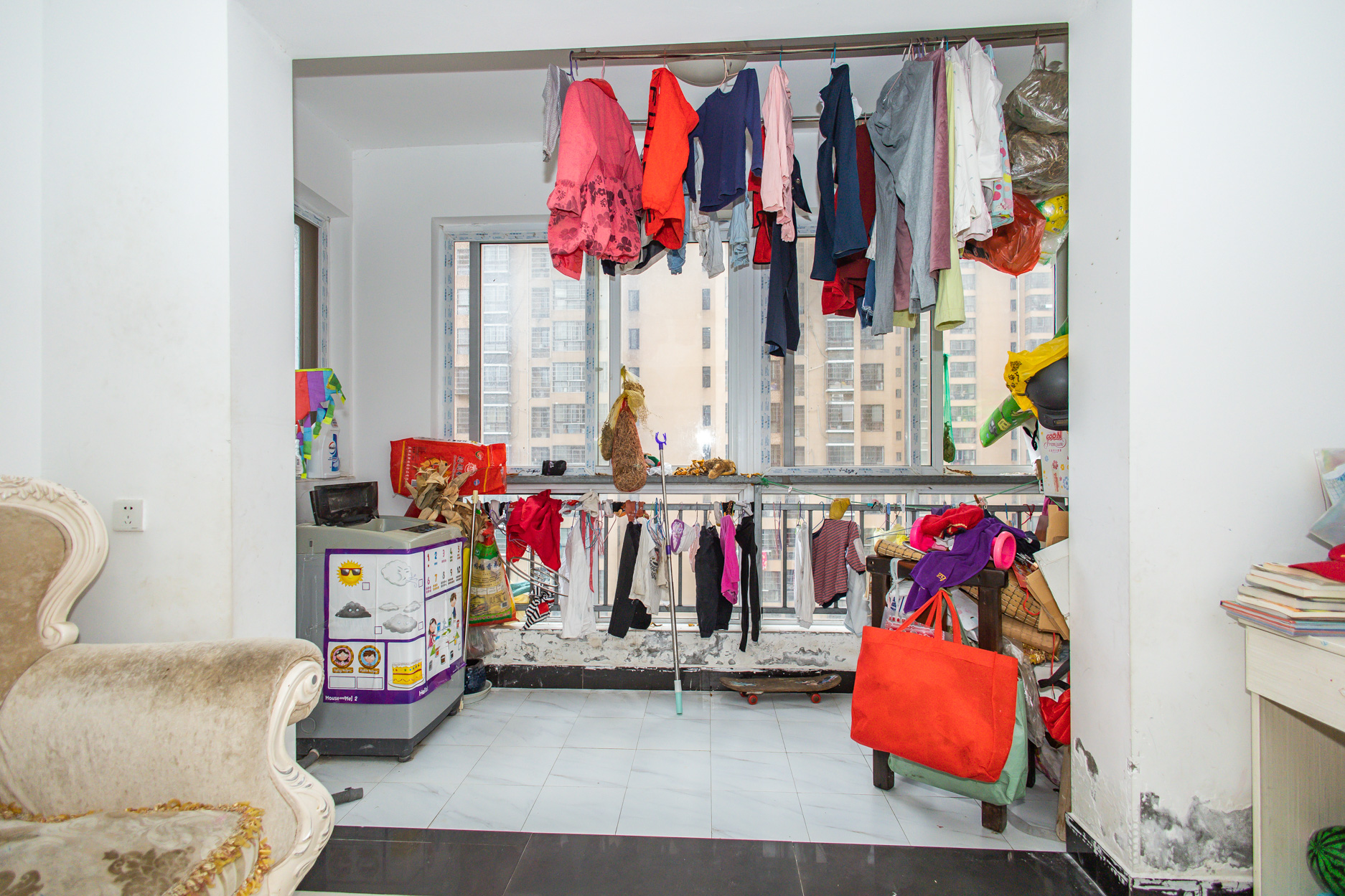 楚天世纪城西苑 2室2厅1卫 53.0万 楚天世纪城西苑 2室2厅1卫 53.0万阳台