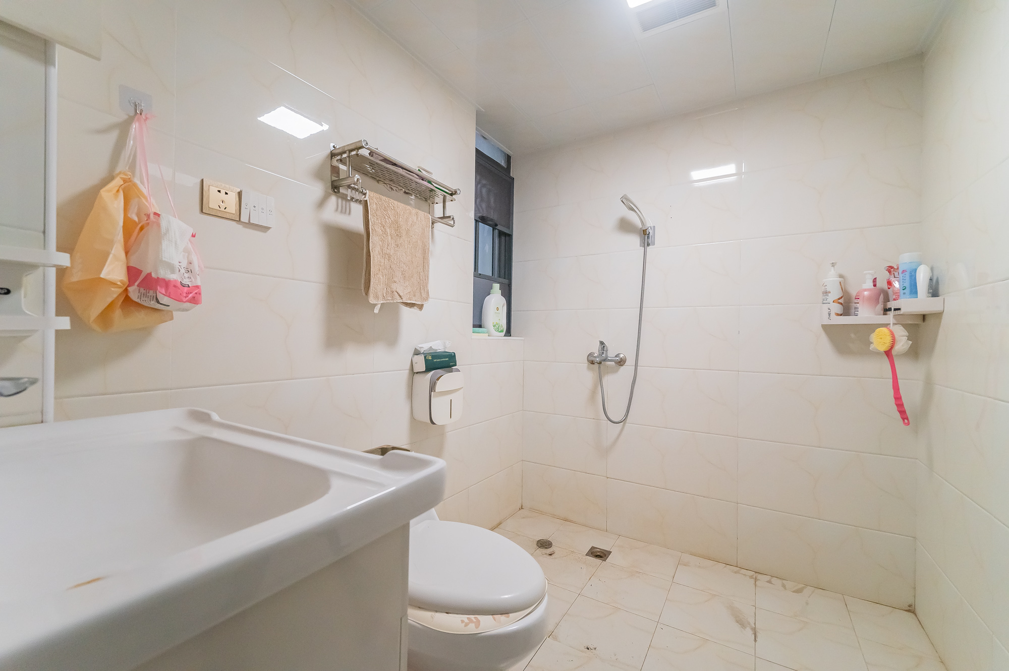 深业睿城 3室2厅2卫 105.0万 深业睿城 3室2厅2卫 105.0万卫生间