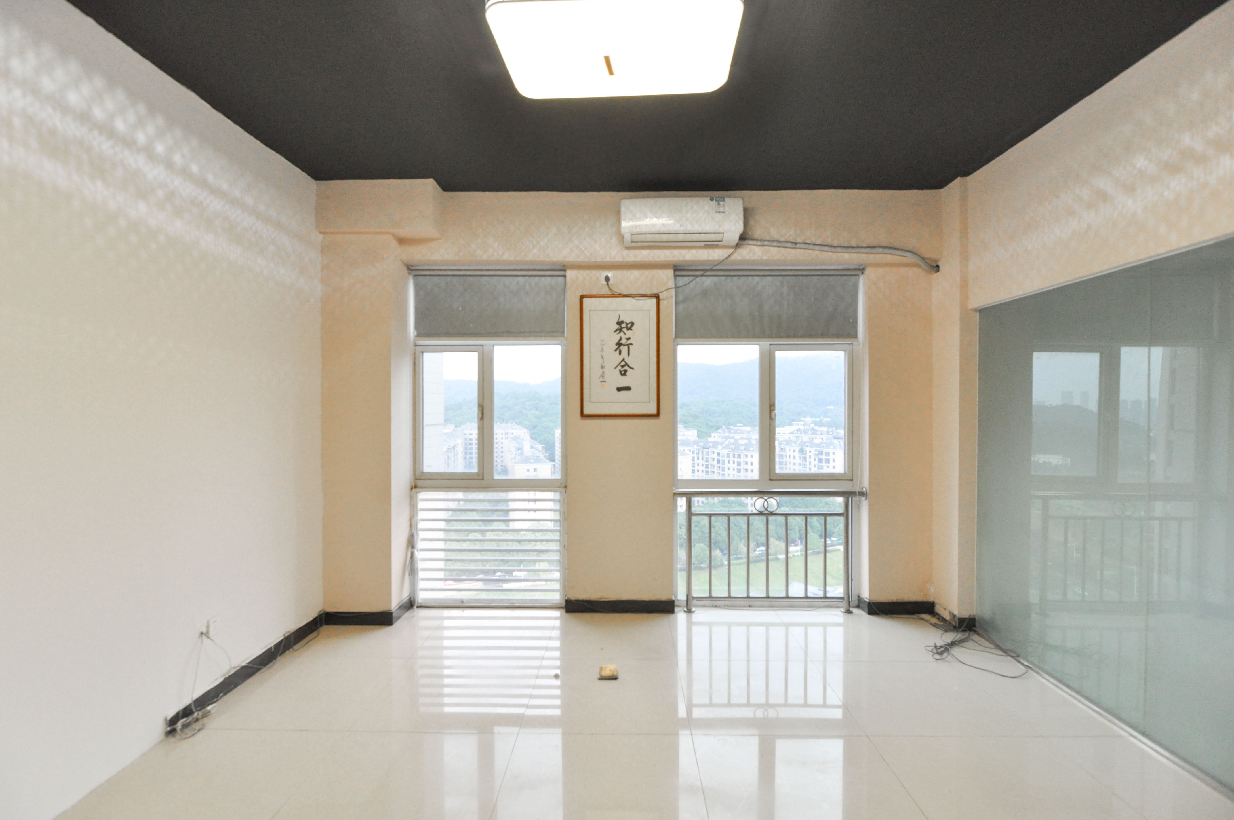 公园道  1室1厅1卫   69.00万