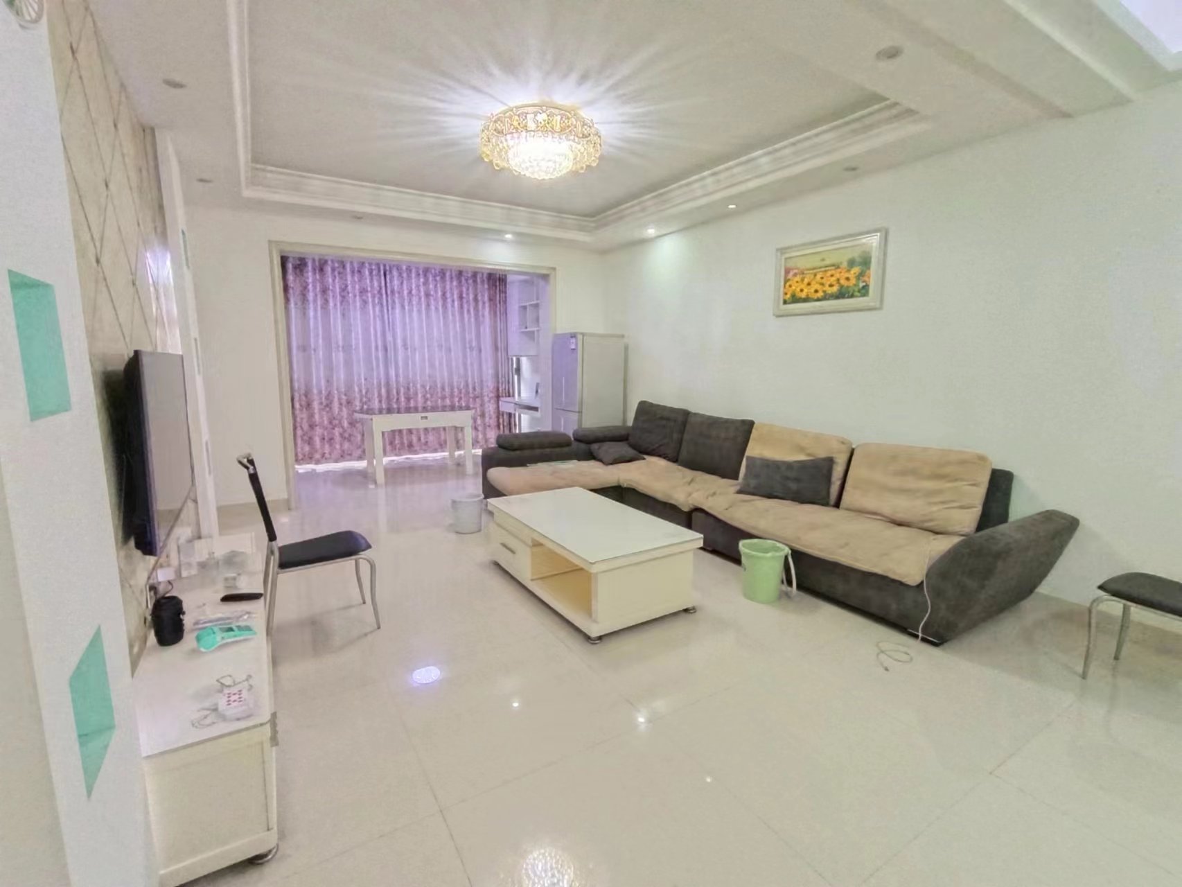 庐山春天二期曼城 2室2厅1卫 64.8万 庐山春天二期曼城 2室2厅1卫 64.8万室内图