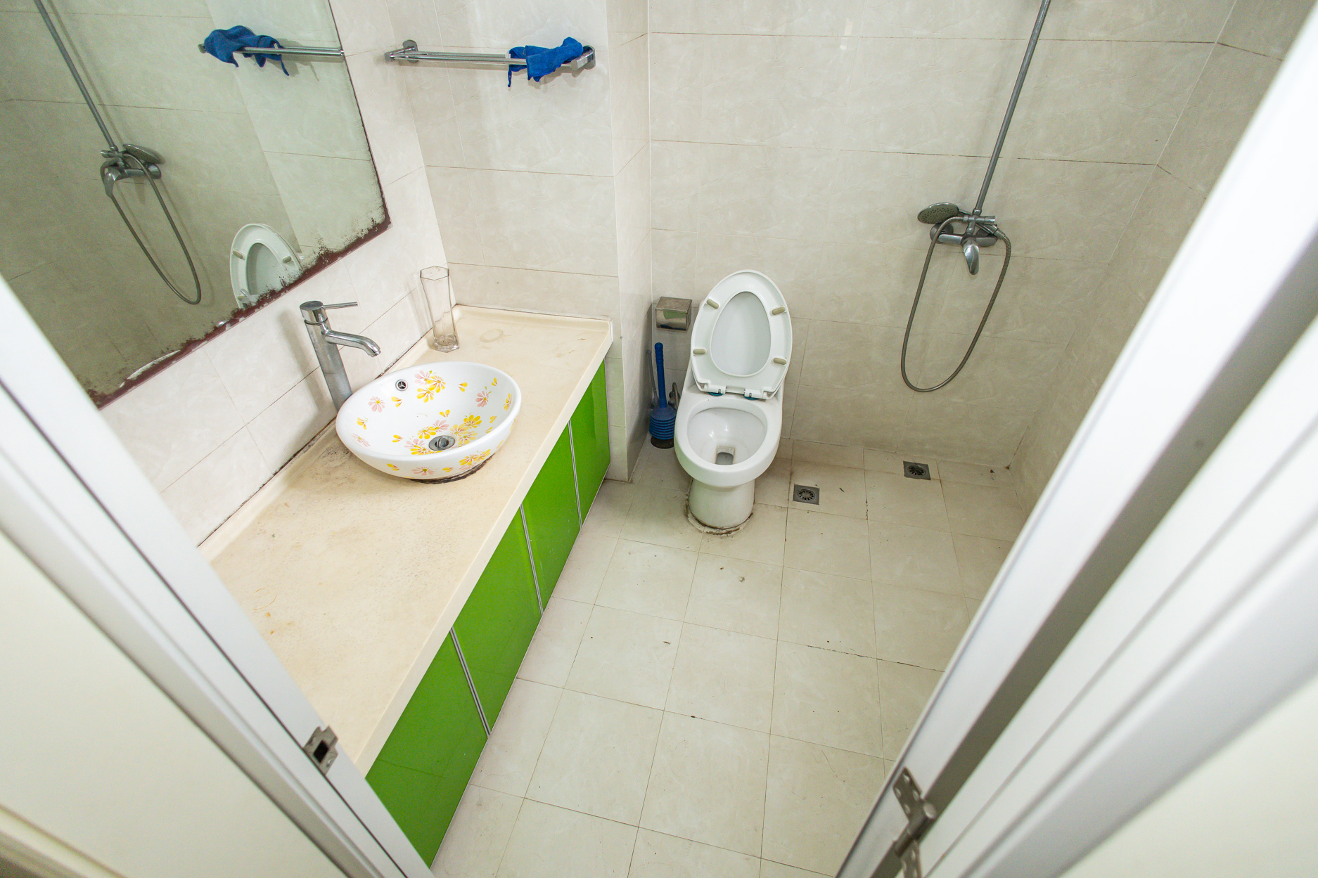 明城公寓 3室2厅1卫 70.0万 明城公寓 3室2厅1卫 70.0万卫生间