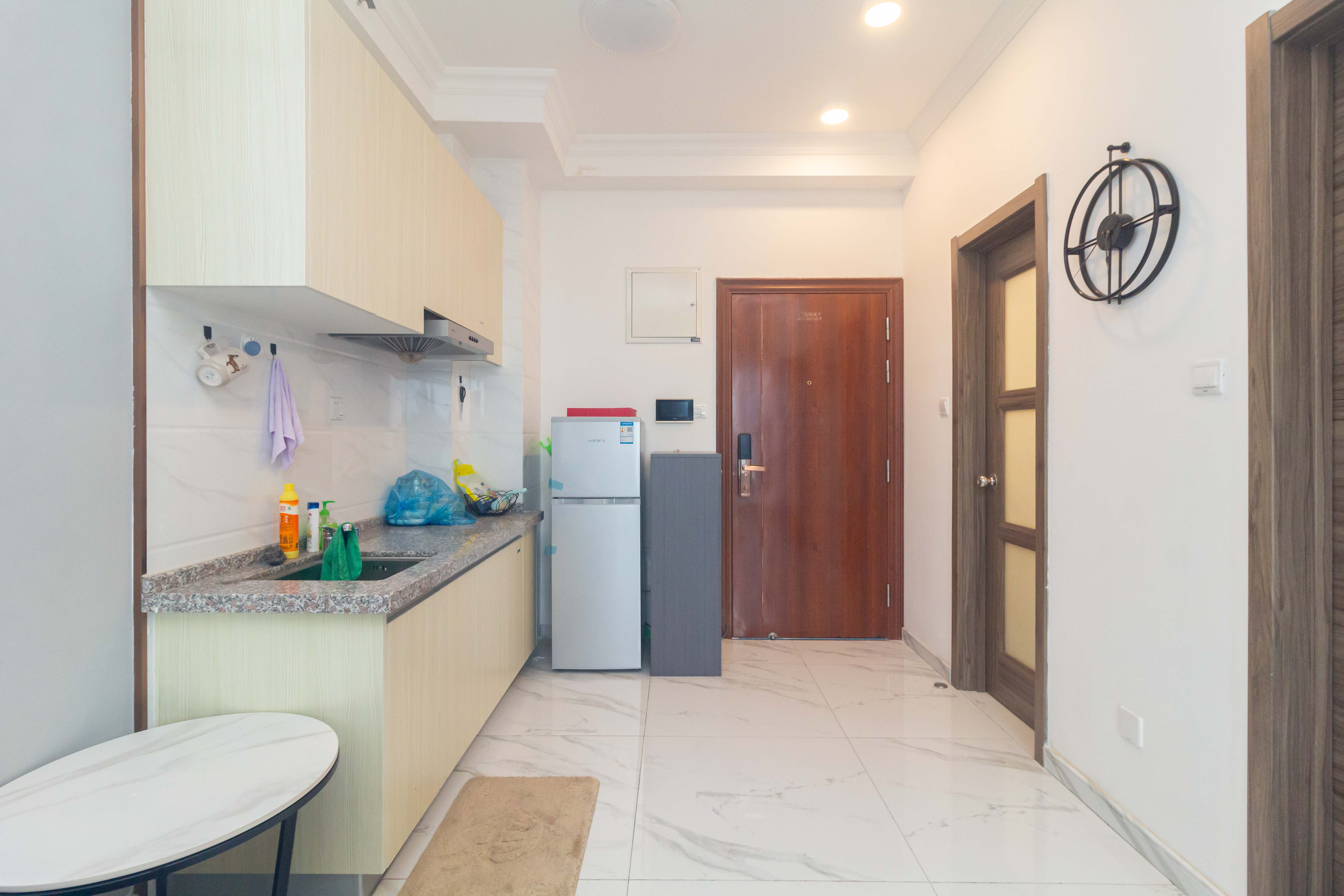 碧桂园星荟 1室1厅1卫 32.8万 碧桂园星荟 1室1厅1卫 32.8万客厅