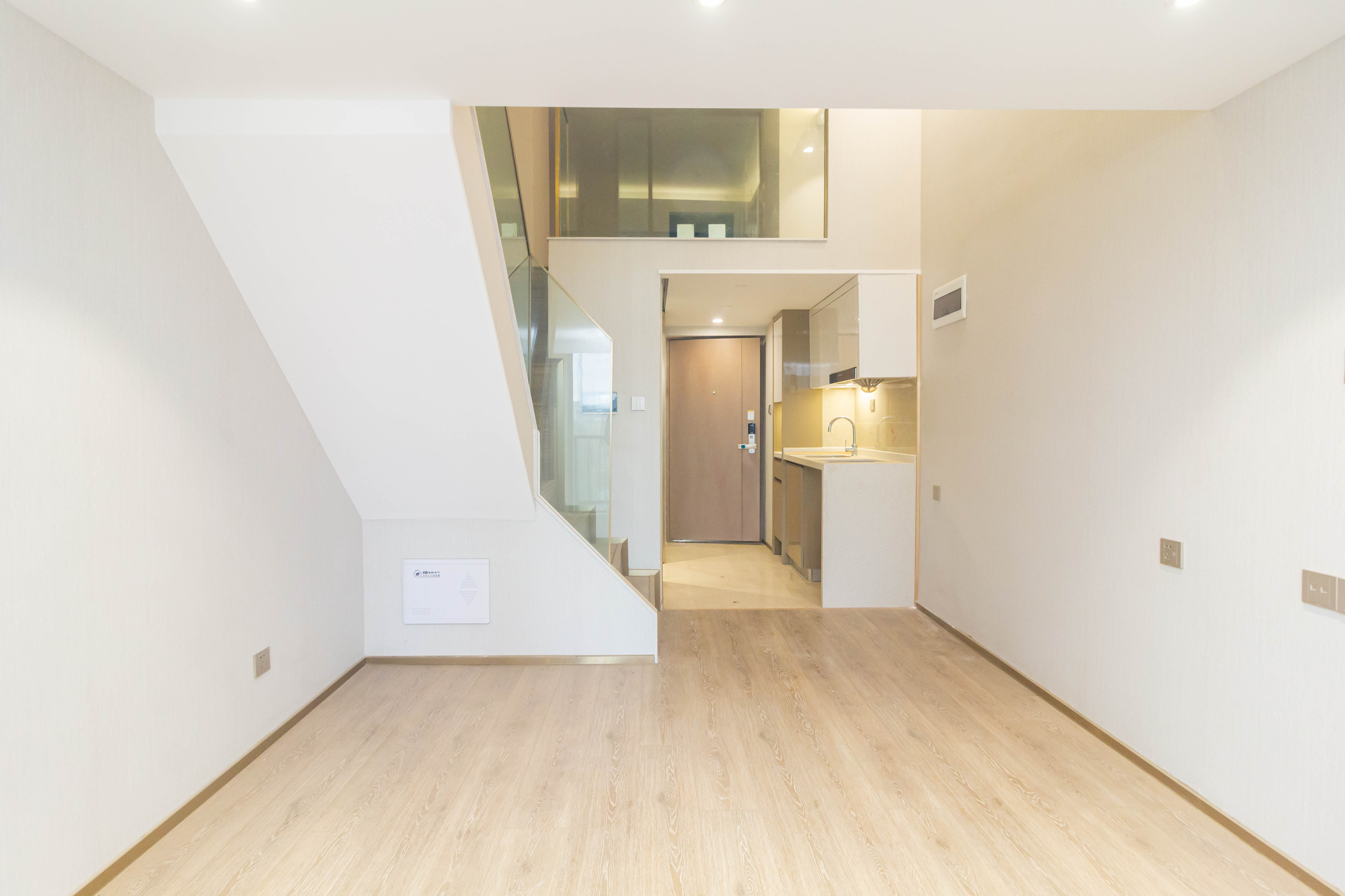 华远海蓝郡 0室0厅0卫 23.8万 华远海蓝郡 0室0厅0卫 23.8万客厅