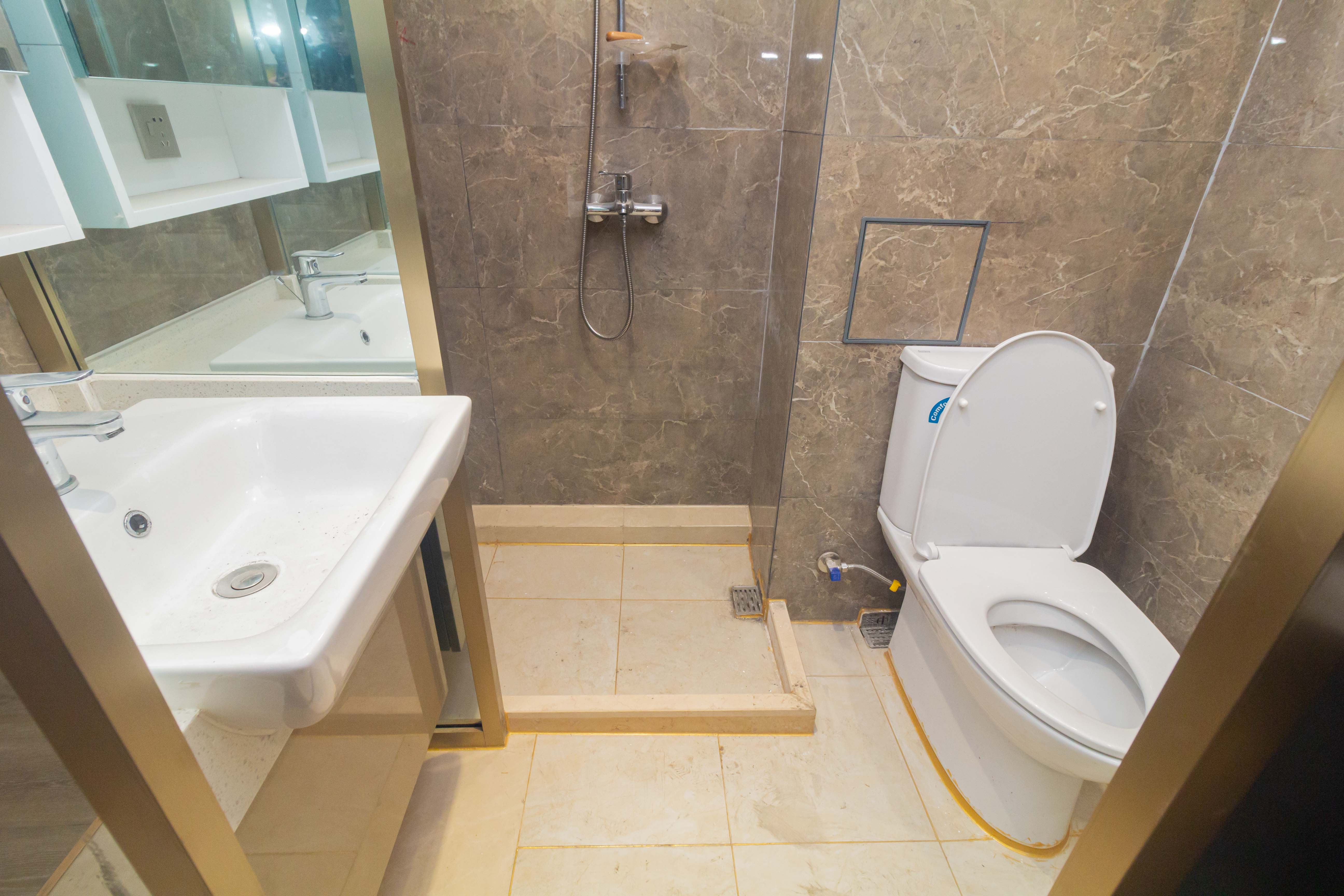 华远海蓝郡 0室0厅0卫 23.8万 华远海蓝郡 0室0厅0卫 23.8万卫生间