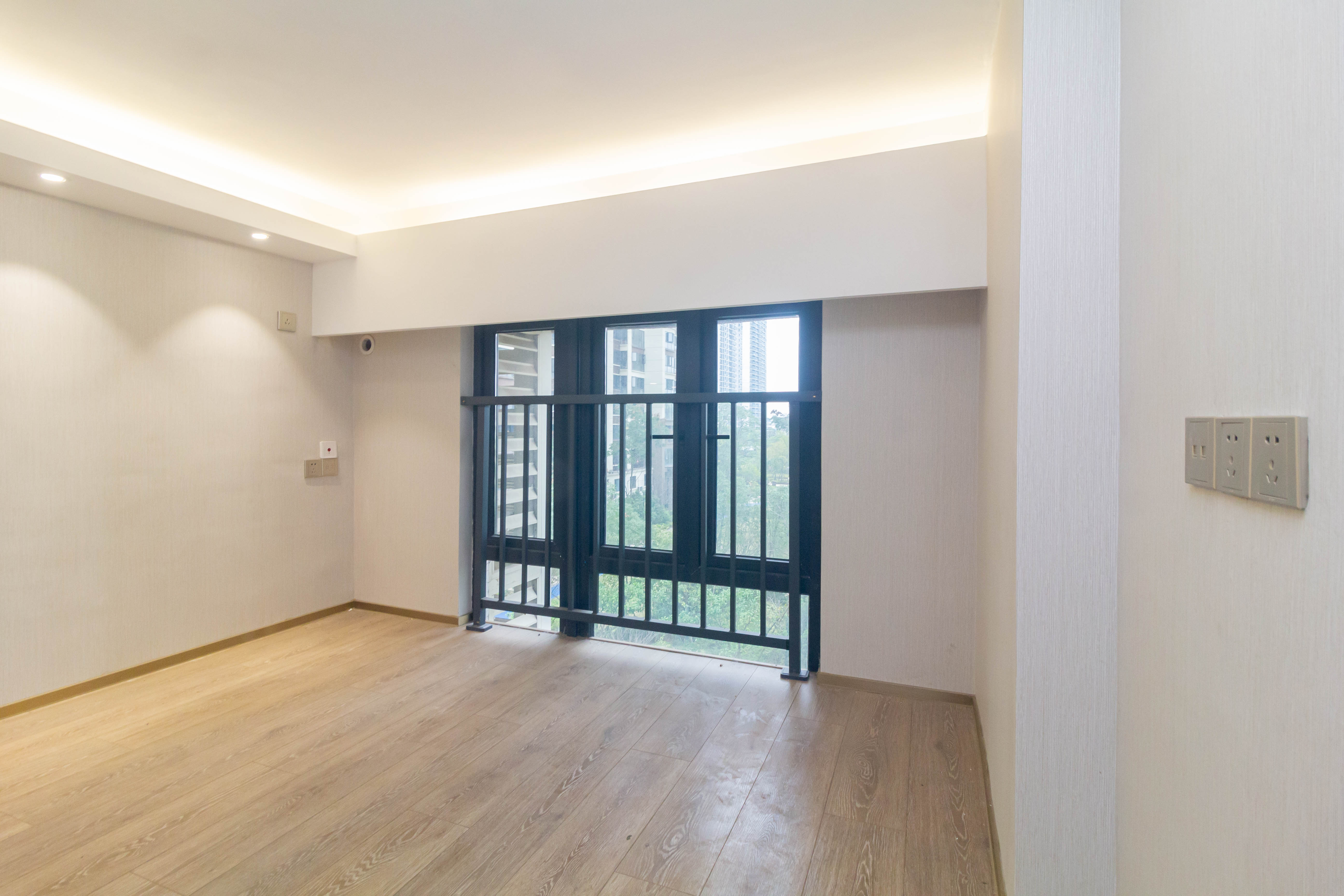 华远海蓝郡 0室0厅0卫 23.8万 华远海蓝郡 0室0厅0卫 23.8万卧室