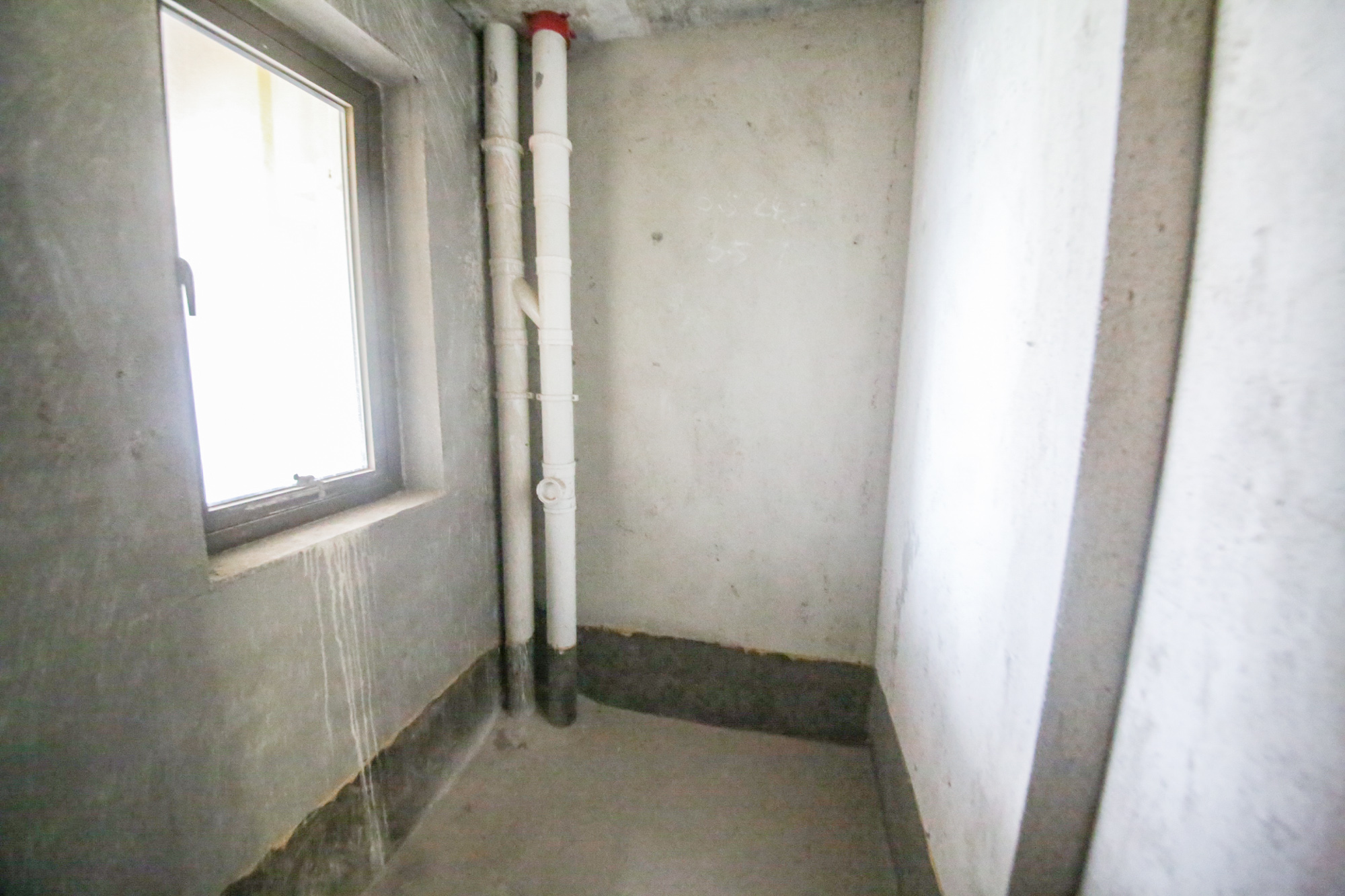 阳光城尚东湾蓝莓苑  3室2厅2卫   115.00万 阳光城尚东湾蓝莓苑  3室2厅2卫   115.00万卫生间