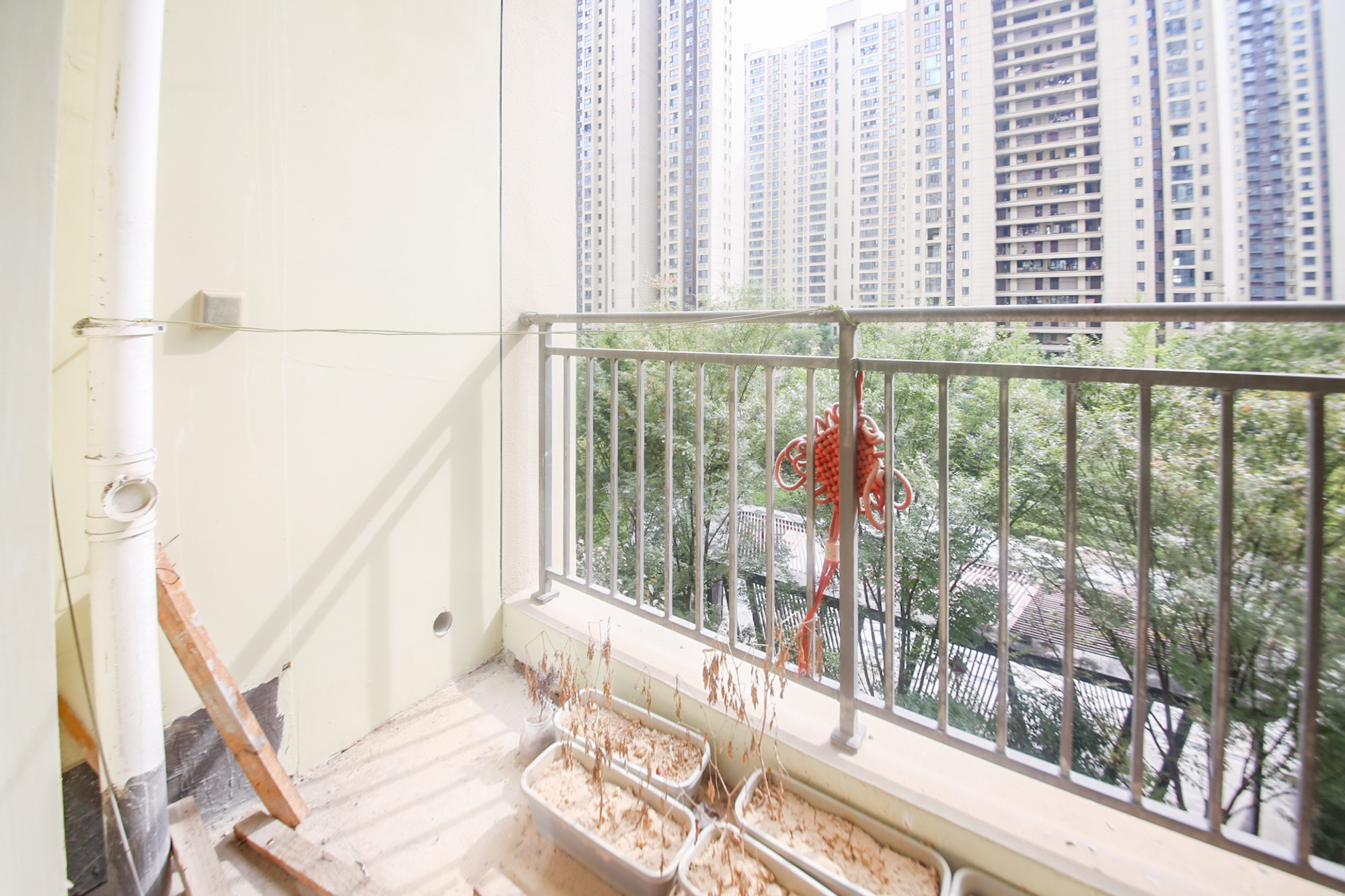 阳光城尚东湾蓝莓苑  3室2厅2卫   115.00万 阳光城尚东湾蓝莓苑  3室2厅2卫   115.00万阳台