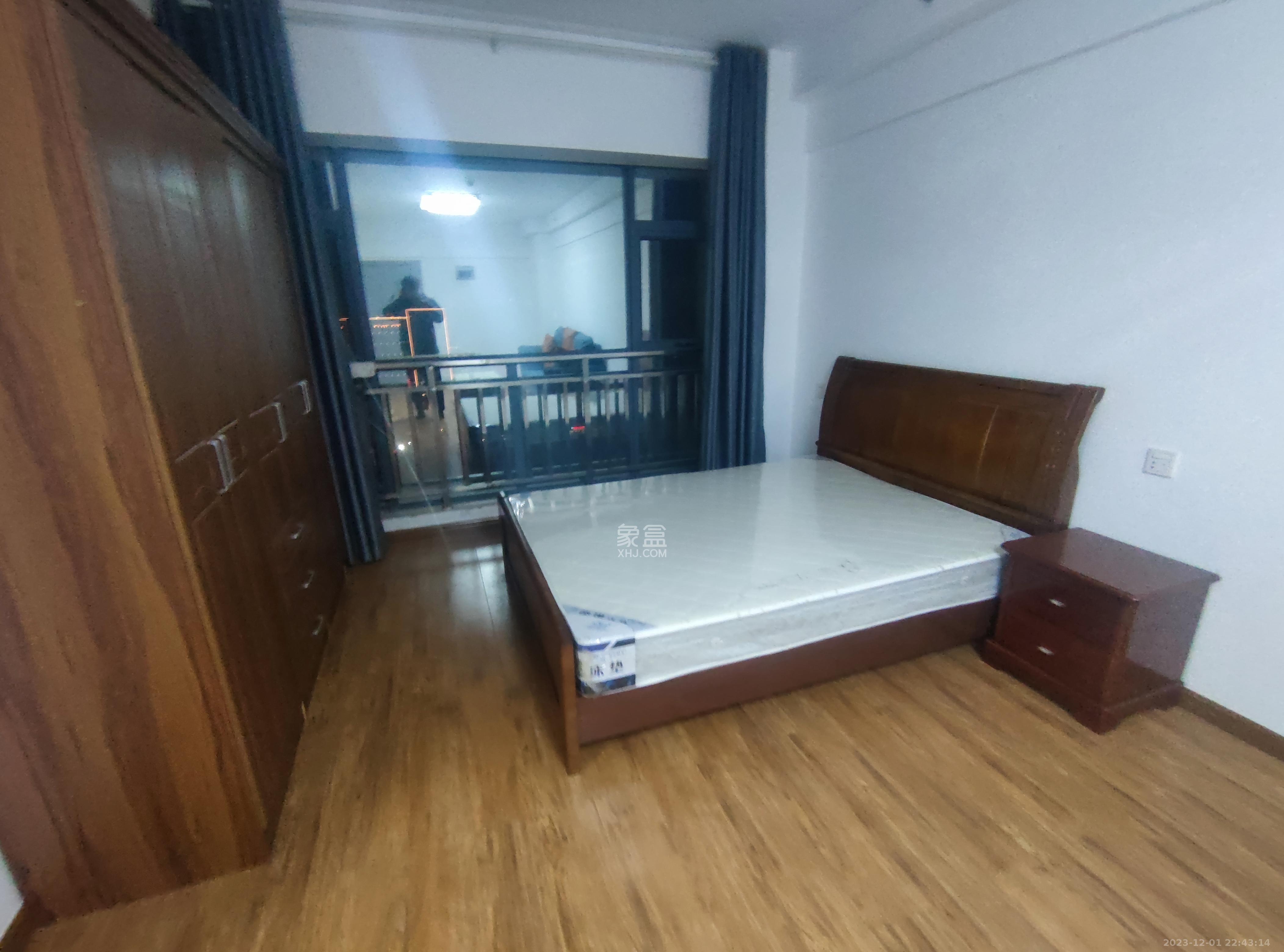 汇富中心  1室1厅1卫   2500.00元/月室内图