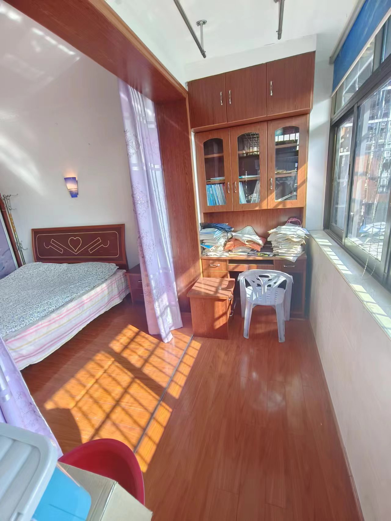 索桥居委会 2室1厅1卫 500.00元/月 索桥居委会 2室1厅1卫 500.00元/月室内图