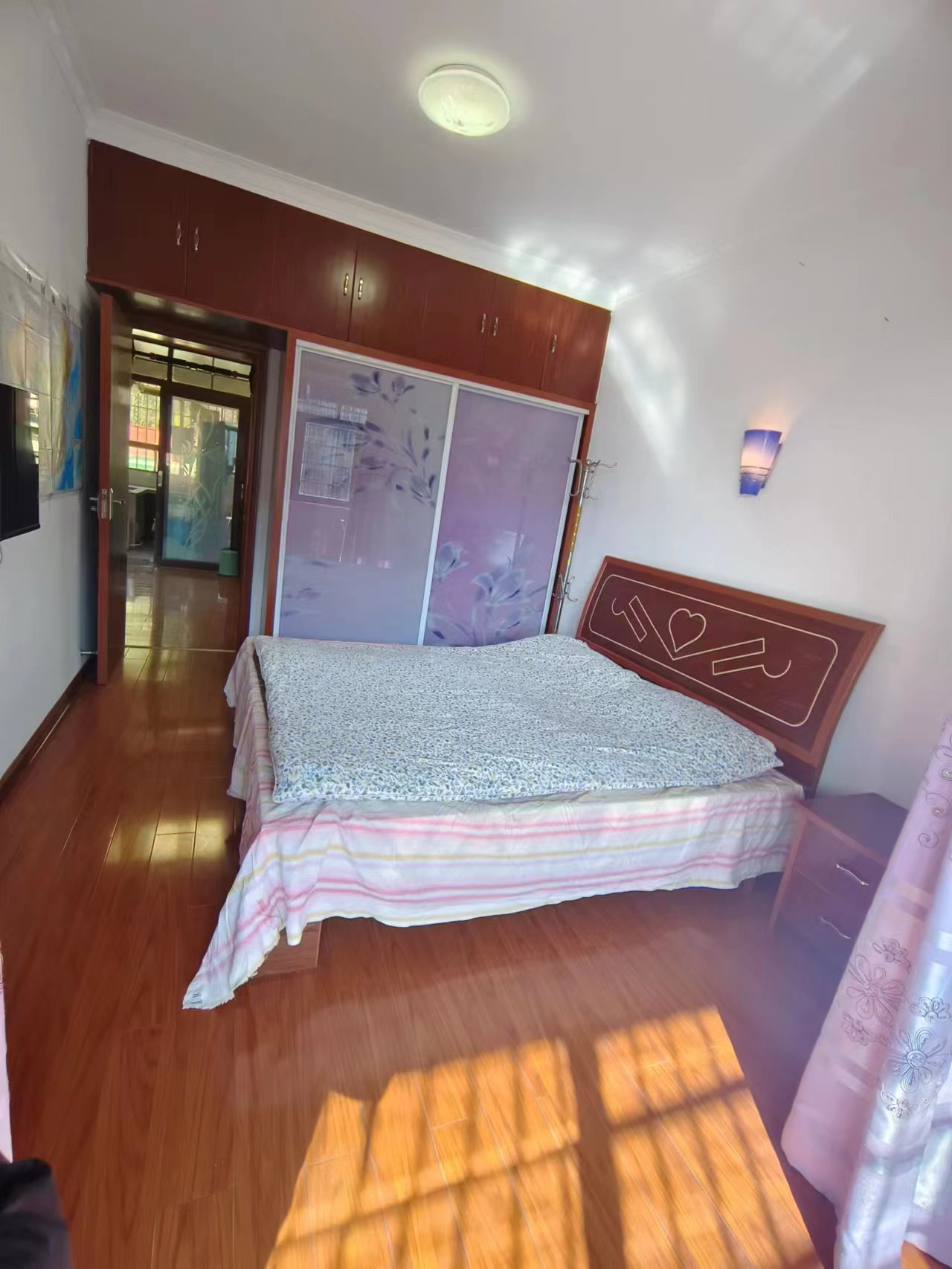 索桥居委会 2室1厅1卫 500.00元/月 索桥居委会 2室1厅1卫 500.00元/月室内图