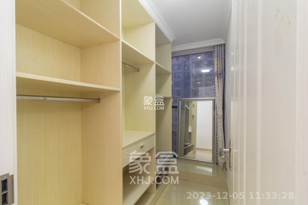 康桥长郡  3室2厅1卫   2500.00元/月室内图