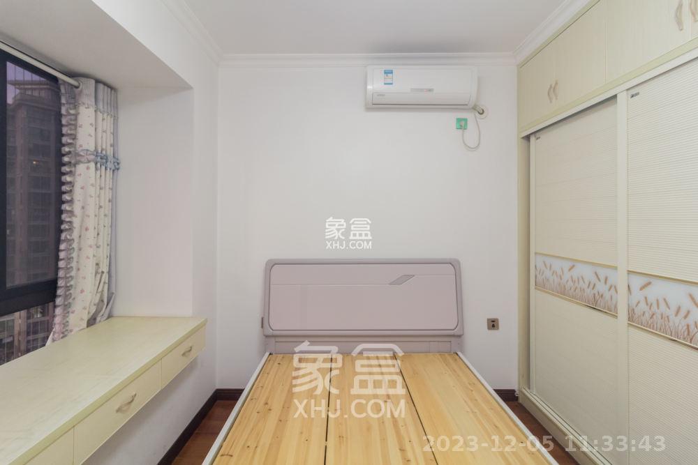 康桥长郡  3室2厅1卫   2500.00元/月室内图