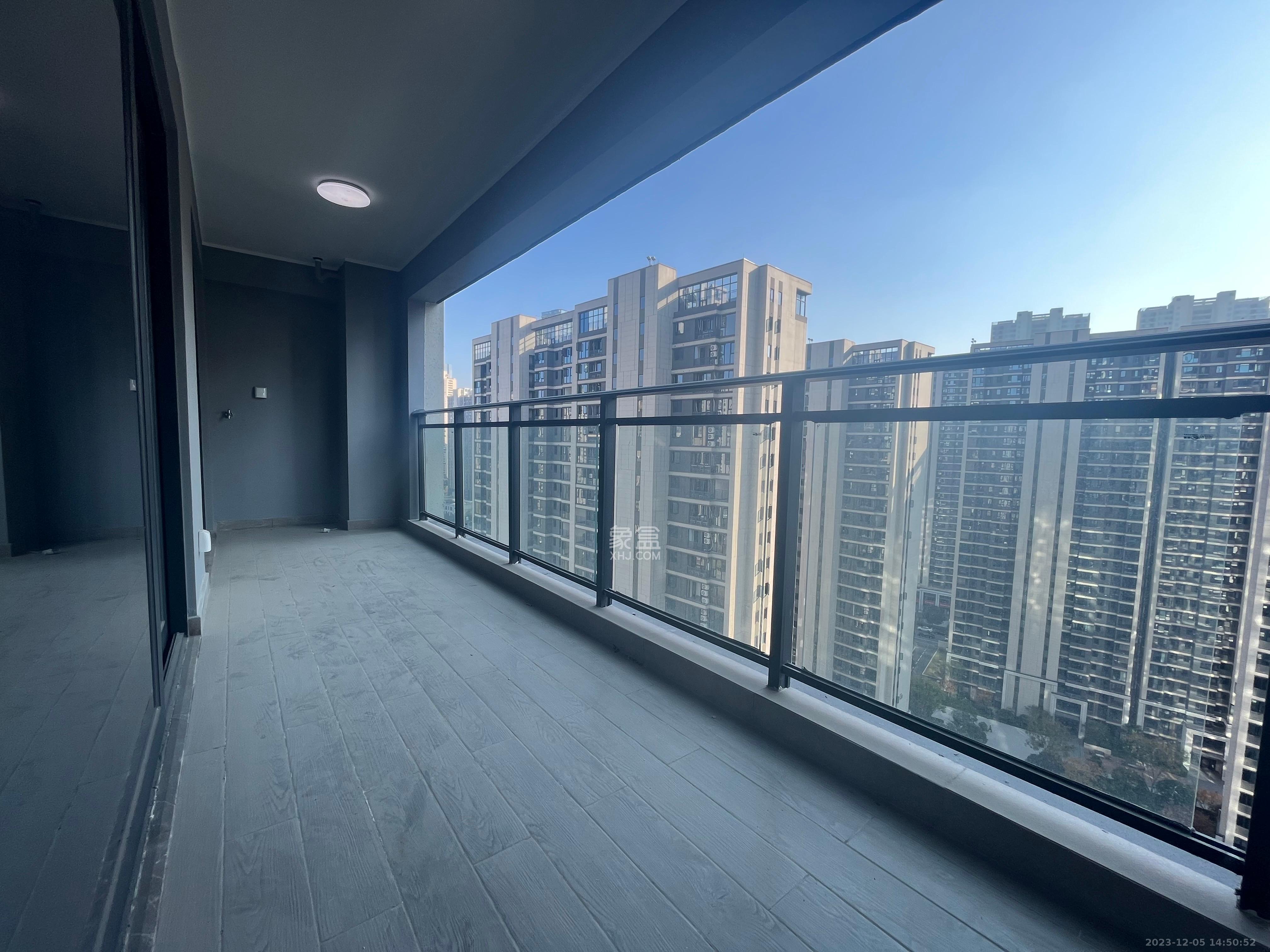 中海阅溪府  5室2厅3卫   4300.00元/月室内图
