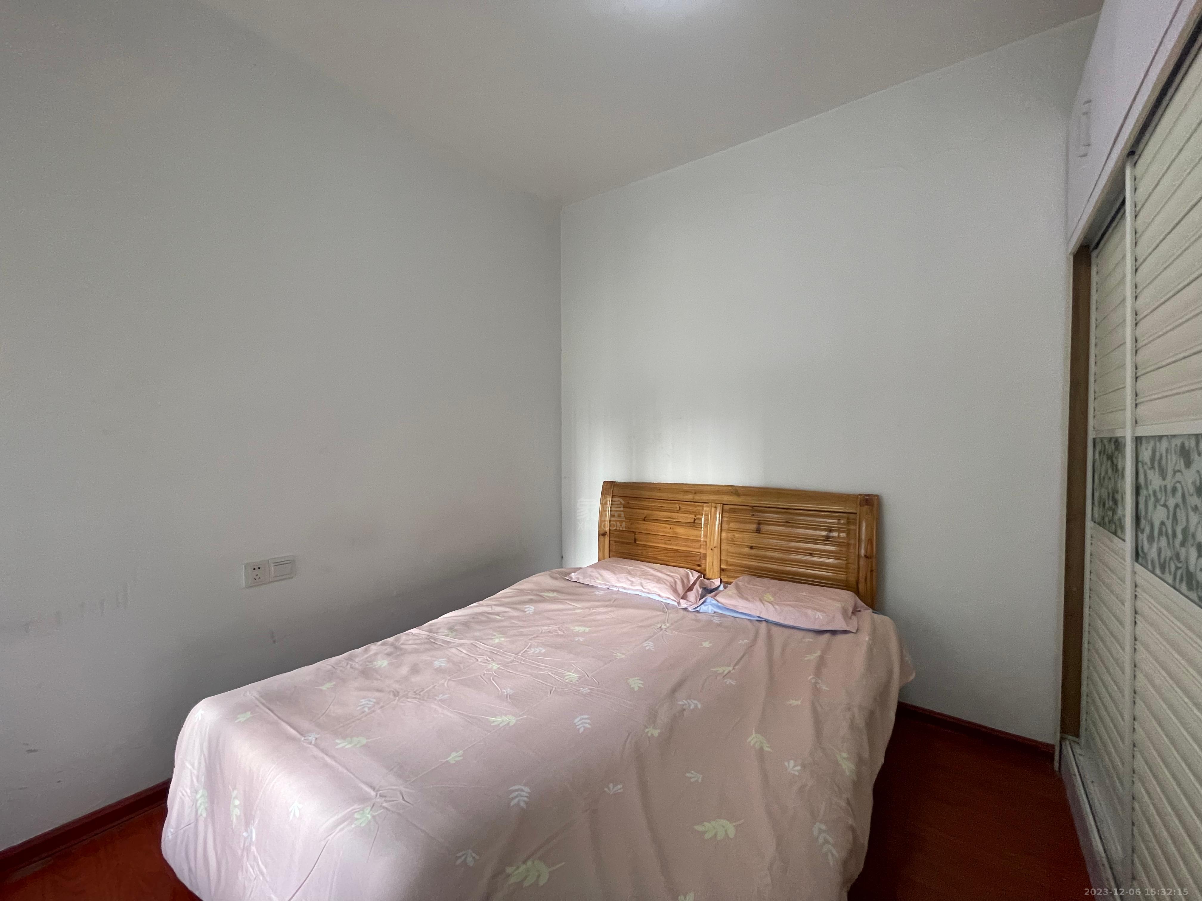 美的城三期 3室2厅1卫 2500.00元/月 美的城三期 3室2厅1卫 2500.00元/月室内图